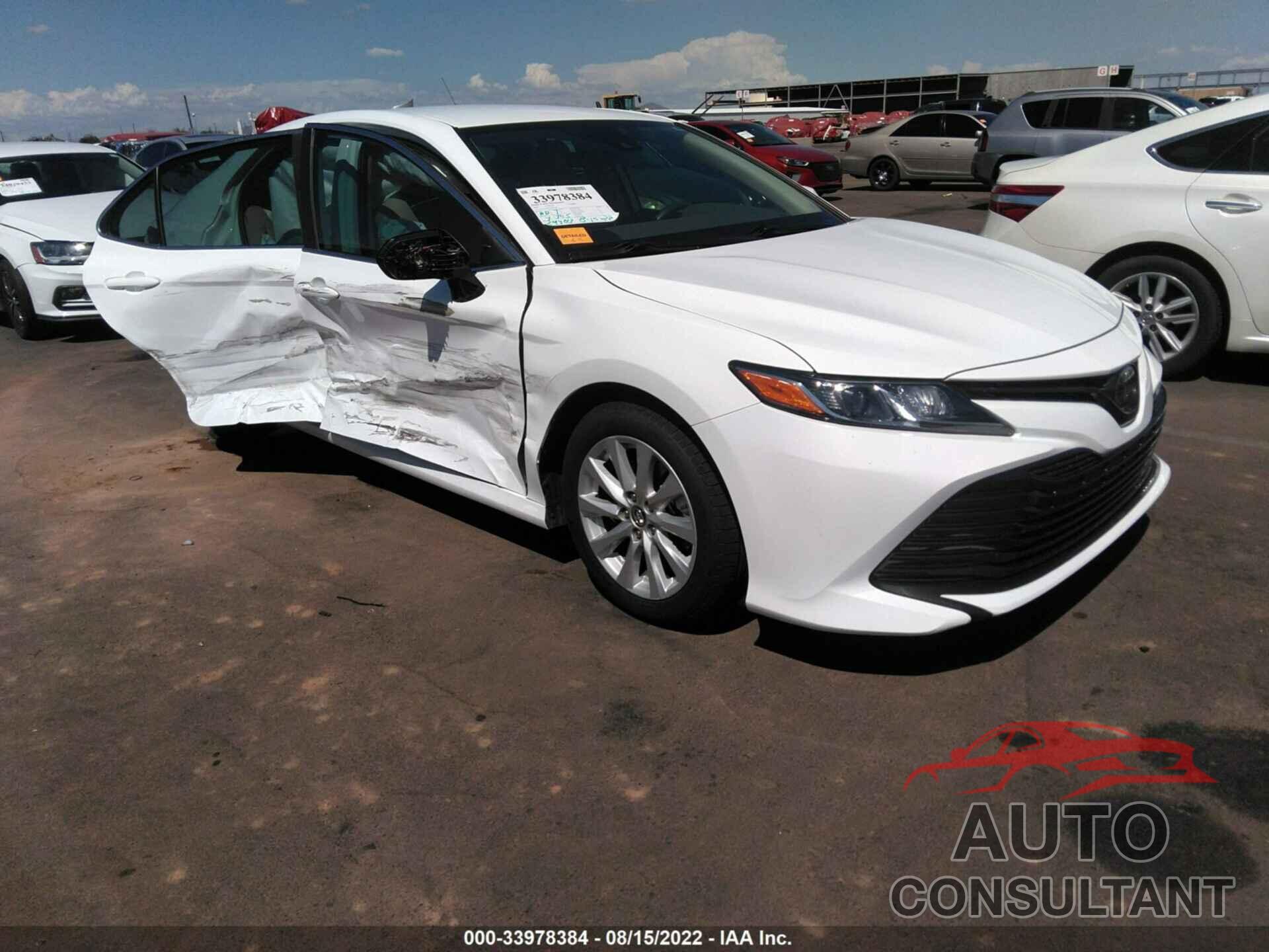 TOYOTA CAMRY 2020 - 4T1C11AKXLU861436