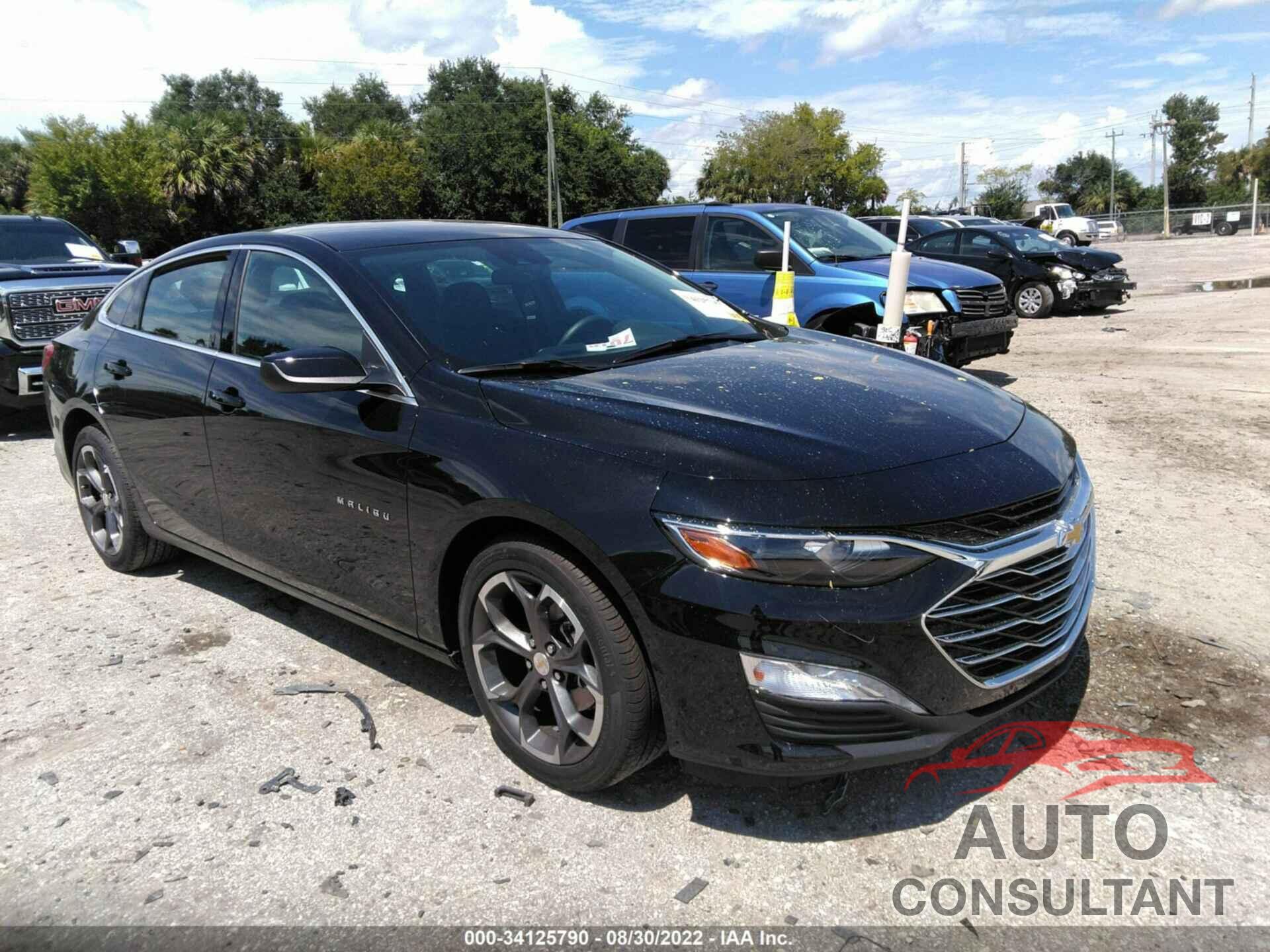 CHEVROLET MALIBU 2022 - 1G1ZD5ST3NF143523