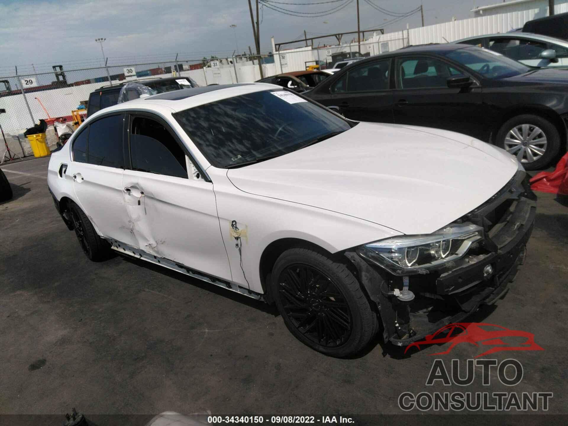 BMW 3 SERIES 2018 - WBA8B9G58JNU98713