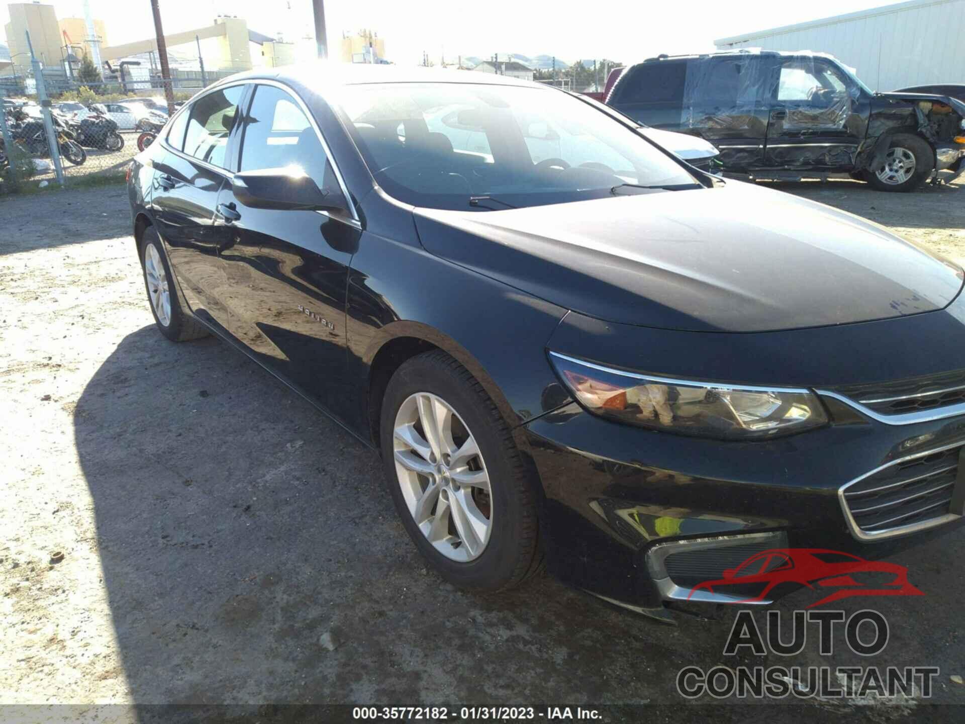 CHEVROLET MALIBU 2017 - 1G1ZE5ST0HF135073