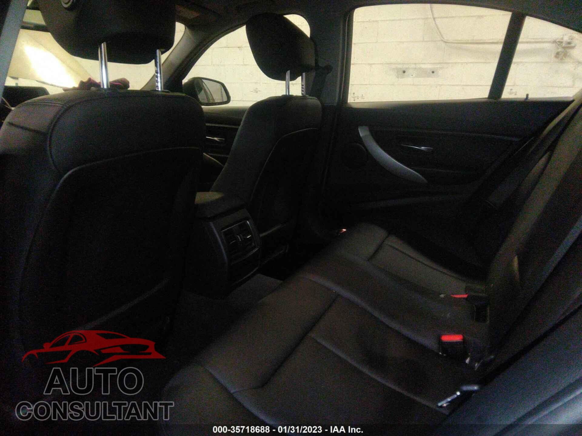 BMW 3 SERIES 2016 - WBA8E5G59GNU20336