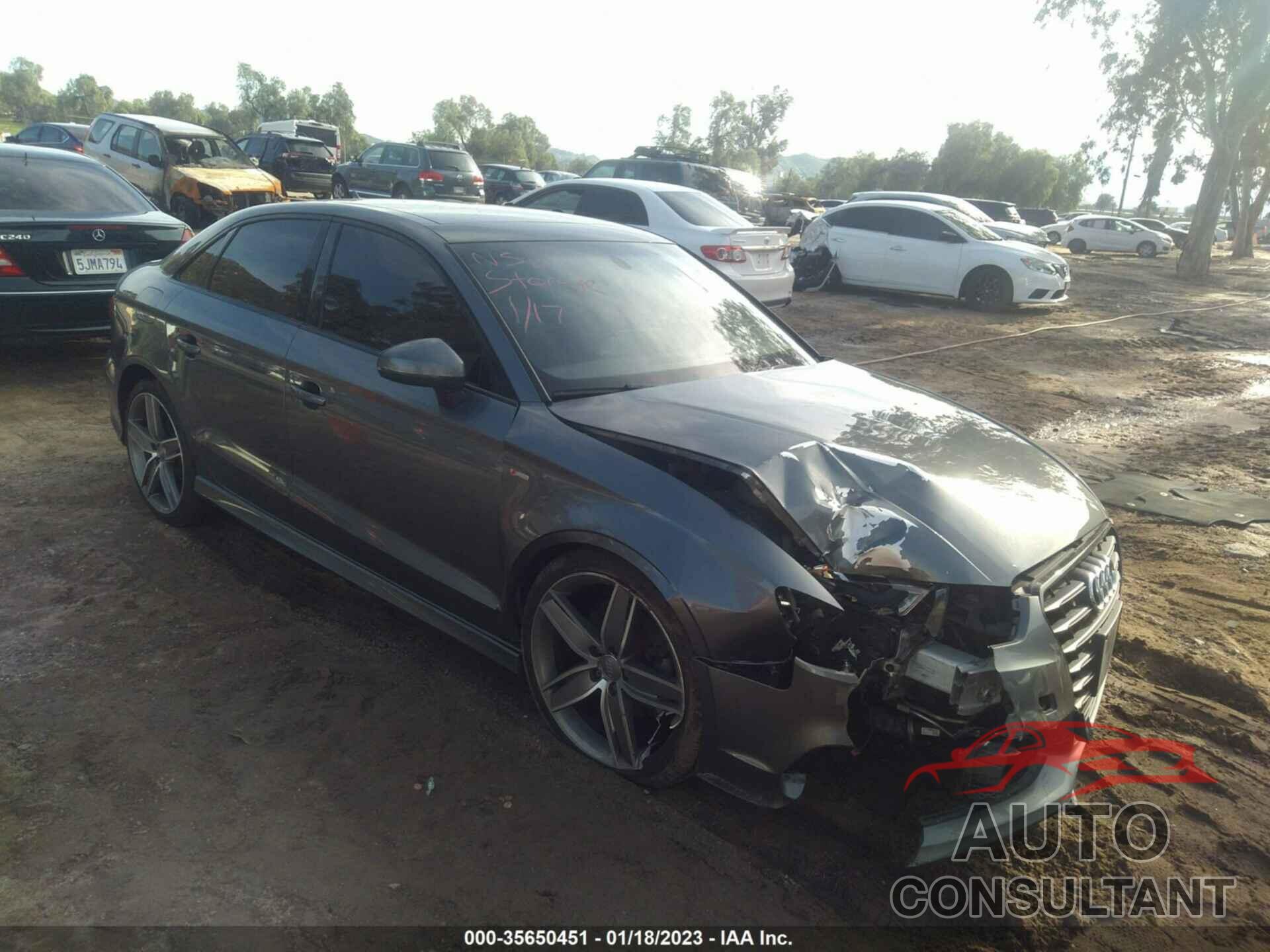 AUDI A3 2016 - WAUA7GFF7G1050500