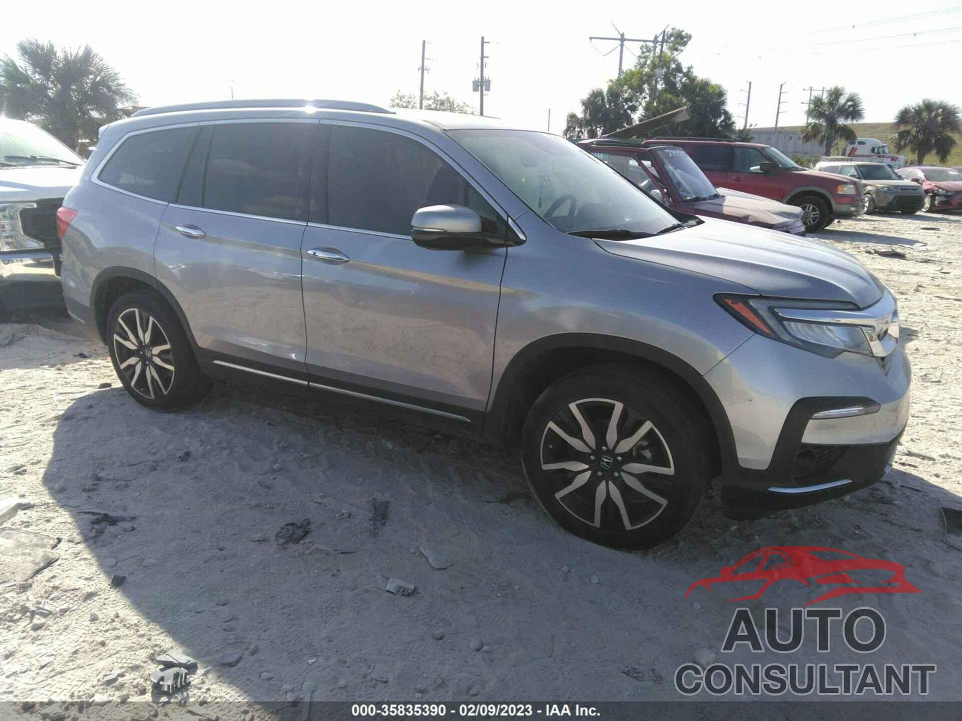 HONDA PILOT 2021 - 5FNYF5H63MB017650