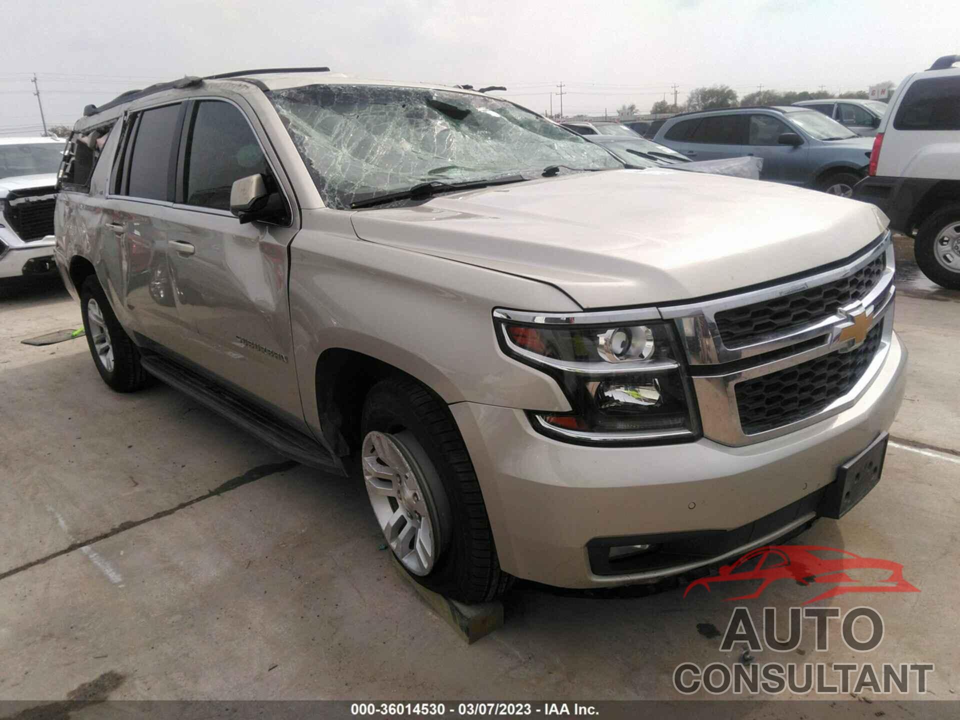 CHEVROLET SUBURBAN 2017 - 1GNSCHKC6HR316569