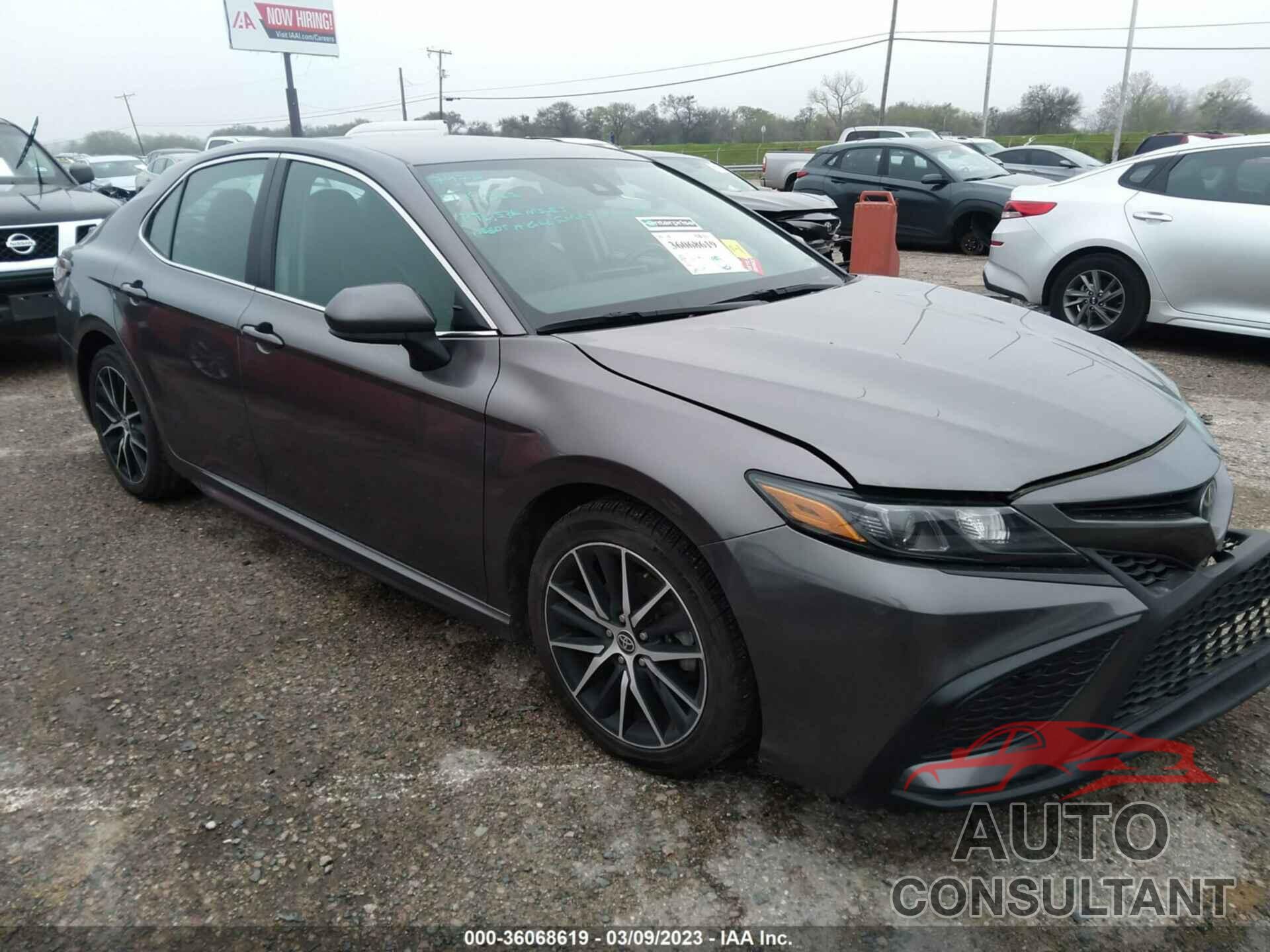 TOYOTA CAMRY 2021 - 4T1G11AK7MU434315