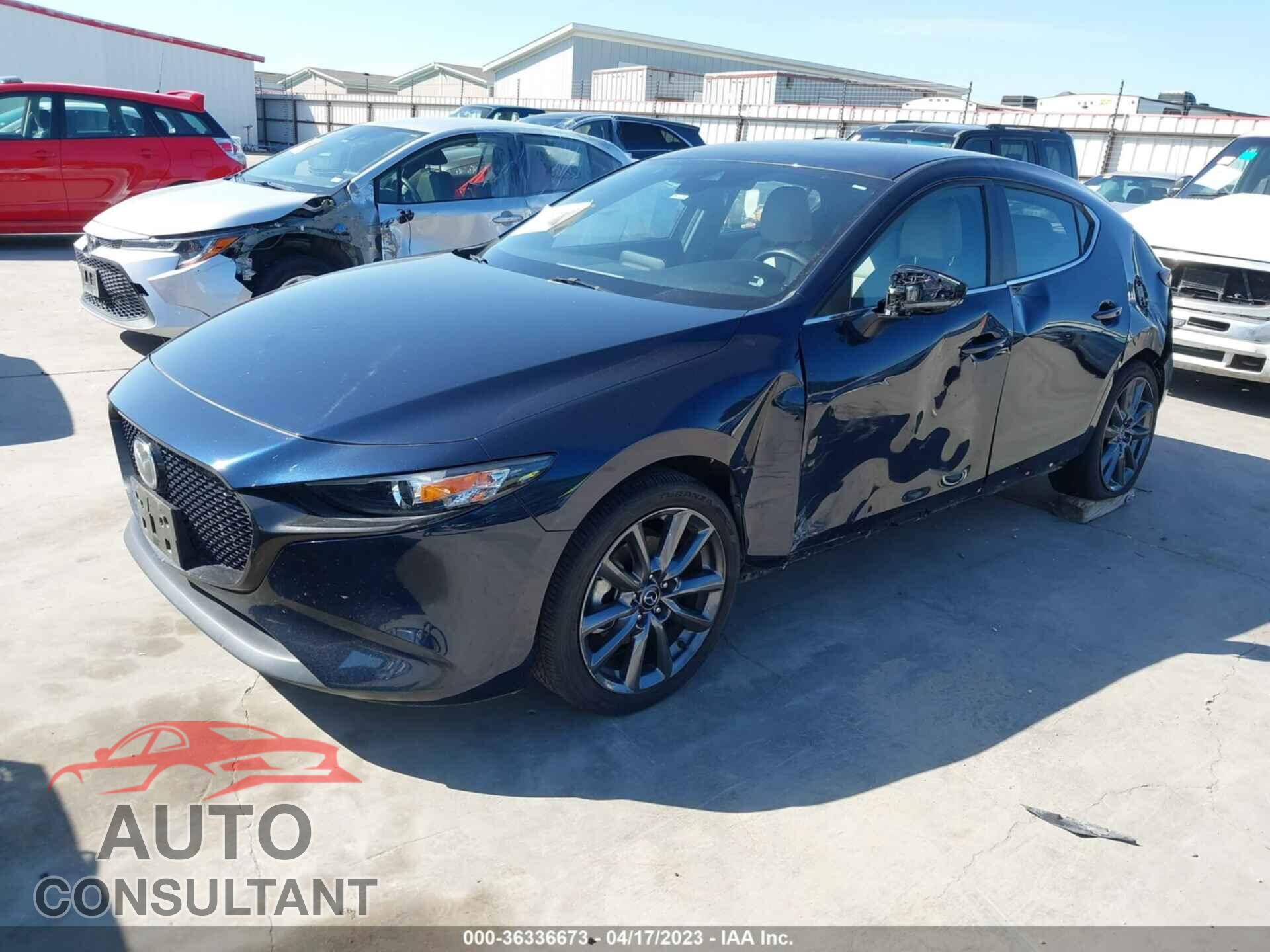 MAZDA MAZDA3 HATCHBACK 2020 - JM1BPBMM2L1159596