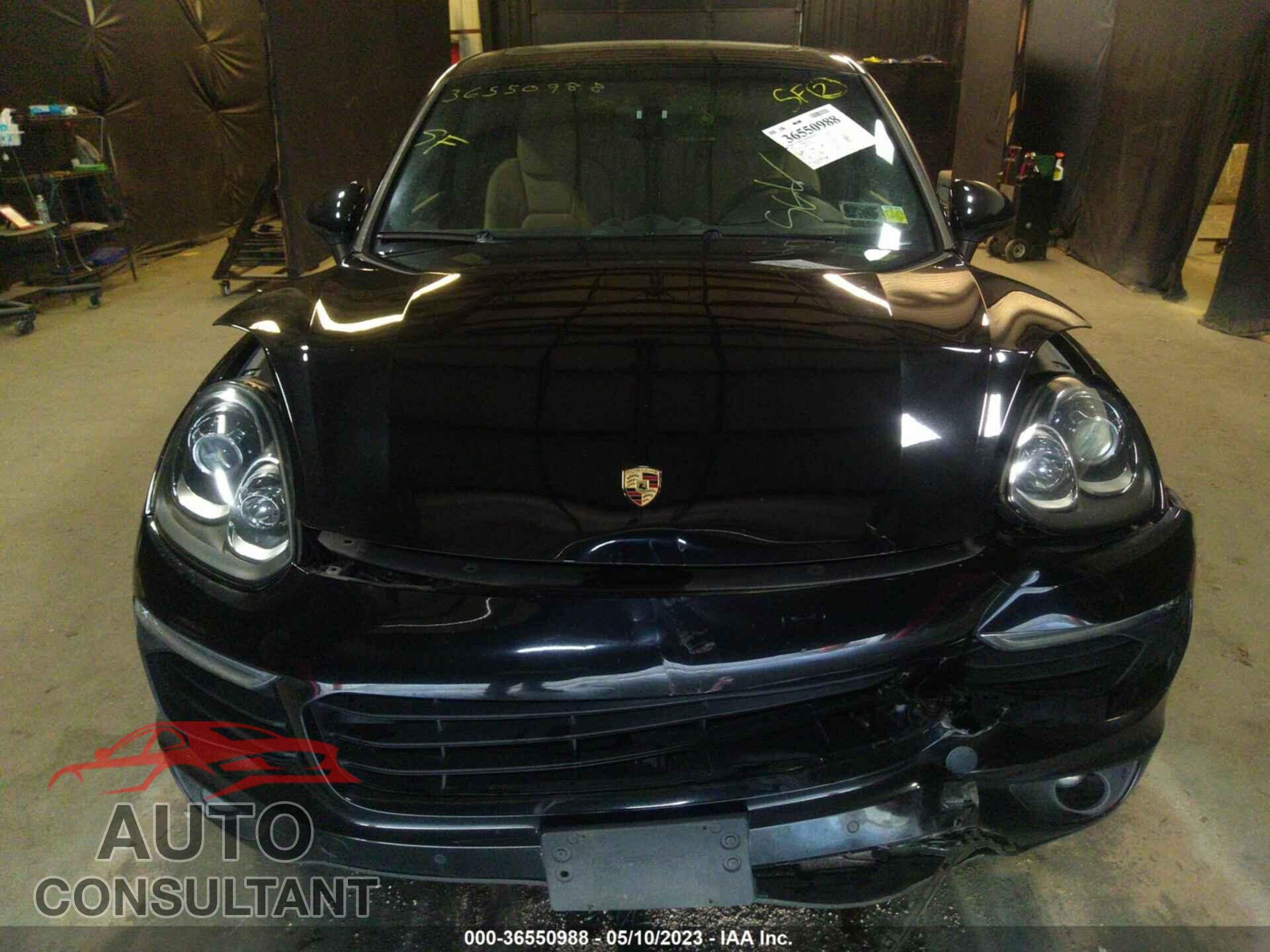 PORSCHE CAYENNE 2017 - WP1AA2A20HKA90309