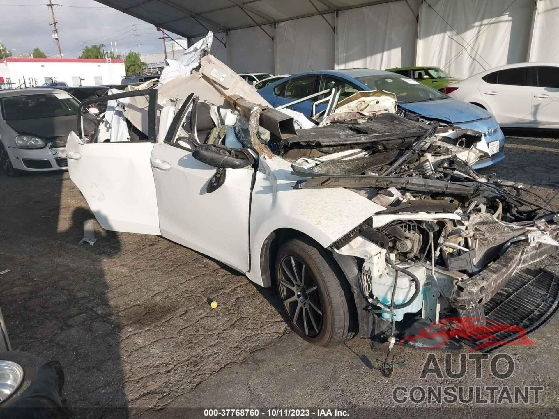 TOYOTA COROLLA 2017 - 5YFBURHE7HP608522