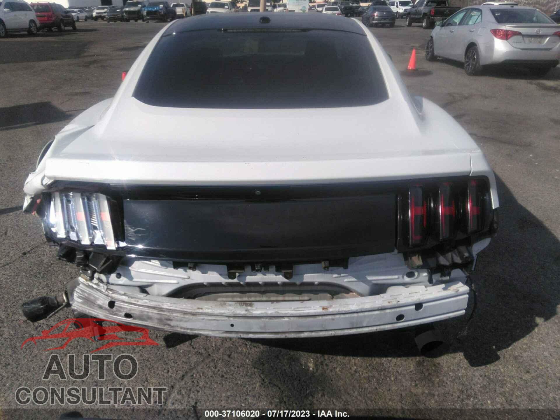 FORD MUSTANG 2017 - 1FA6P8TH5H5272697