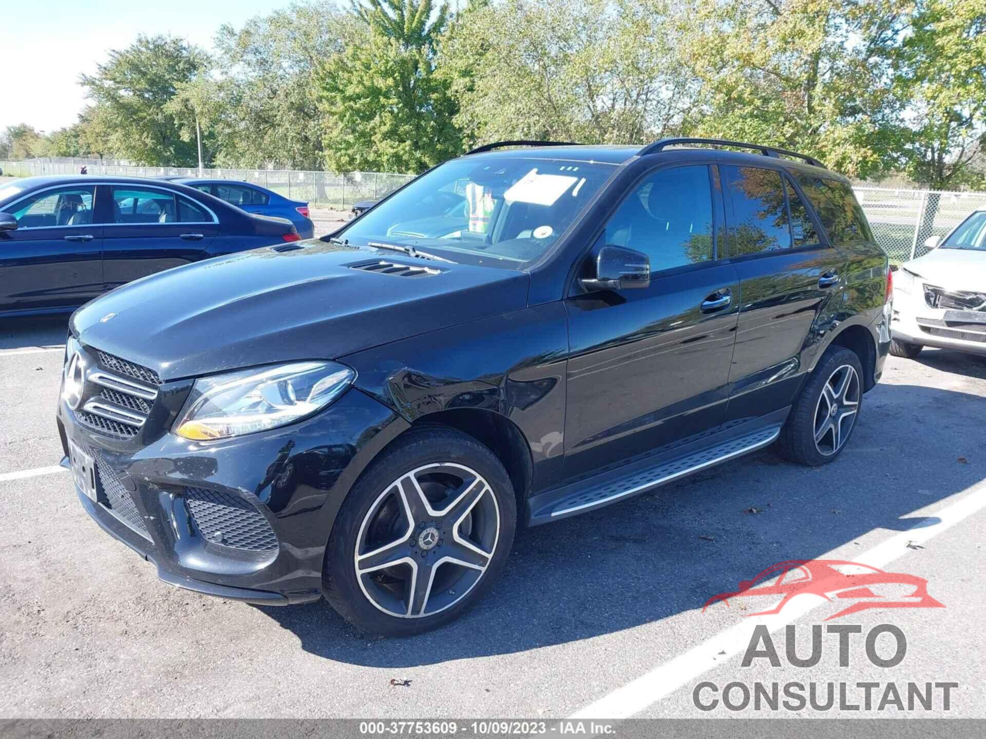 MERCEDES-BENZ GLE 2018 - 4JGDA5HB5JB152911