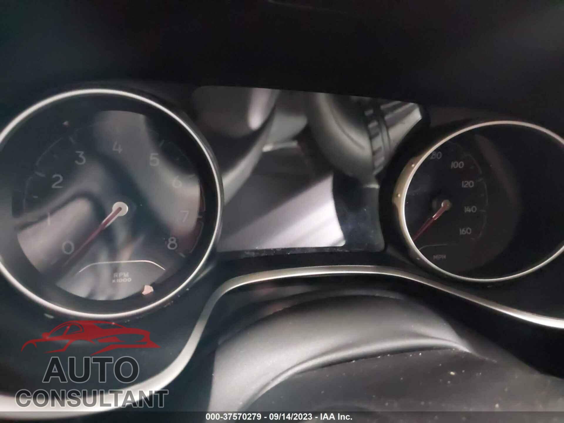 JEEP COMPASS 2021 - 3C4NJDCB7MT554779
