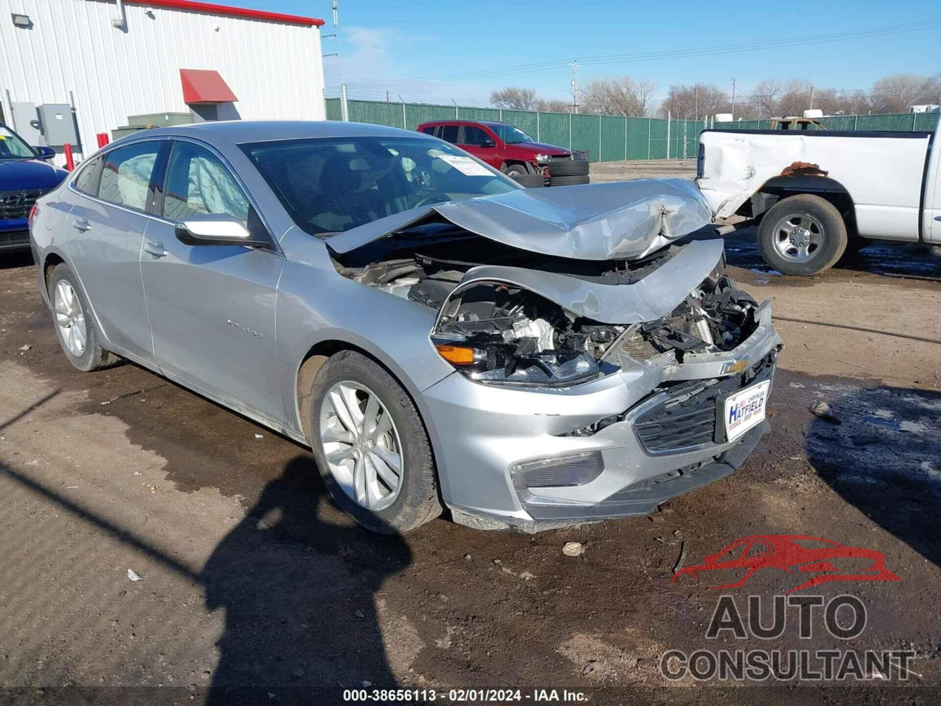 CHEVROLET MALIBU 2018 - 1G1ZD5ST4JF261834