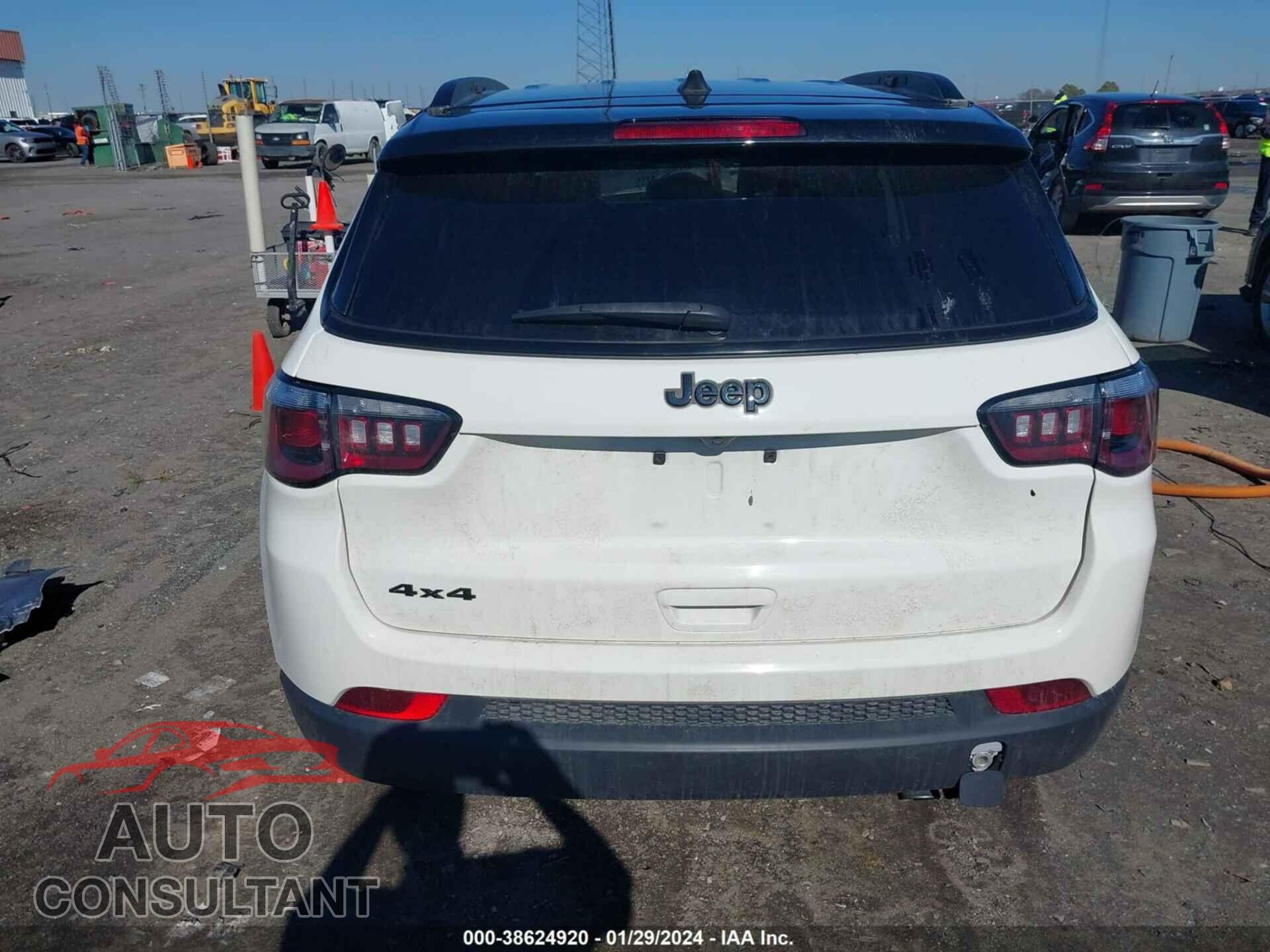 JEEP COMPASS 2021 - 3C4NJDBB8MT603232