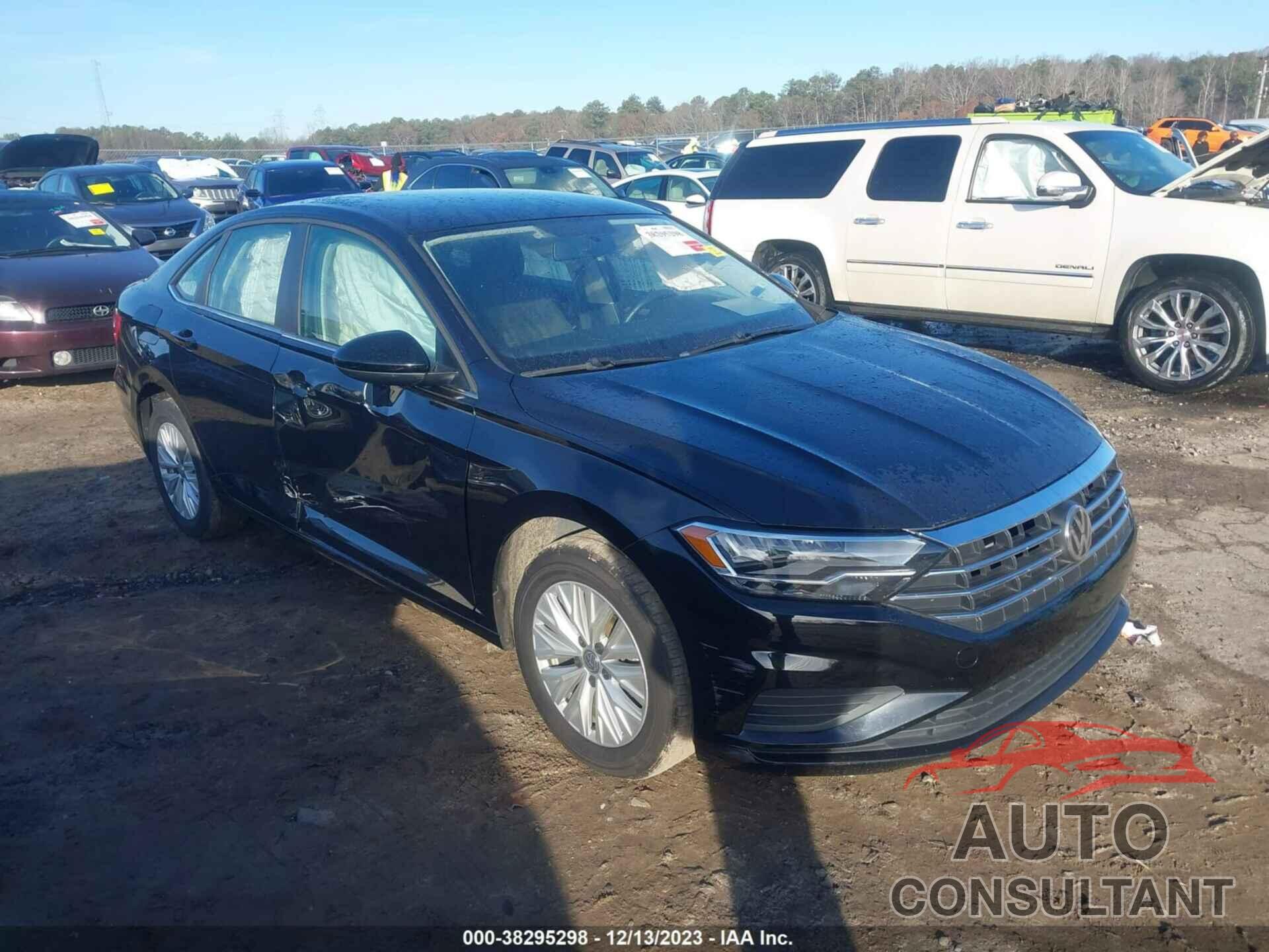 VOLKSWAGEN JETTA 2019 - 3VWC57BU6KM121779