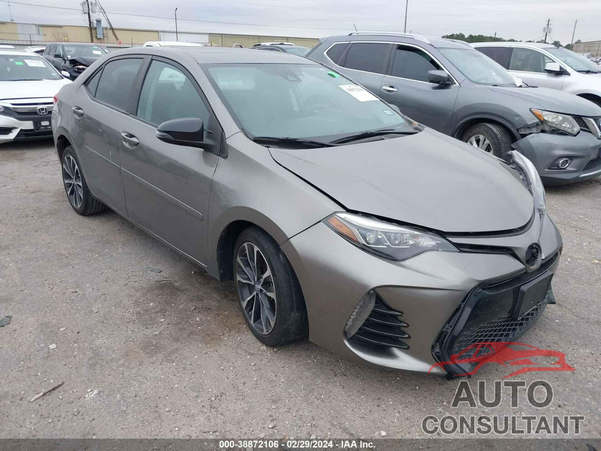 TOYOTA COROLLA 2018 - 5YFBURHEXJP850257
