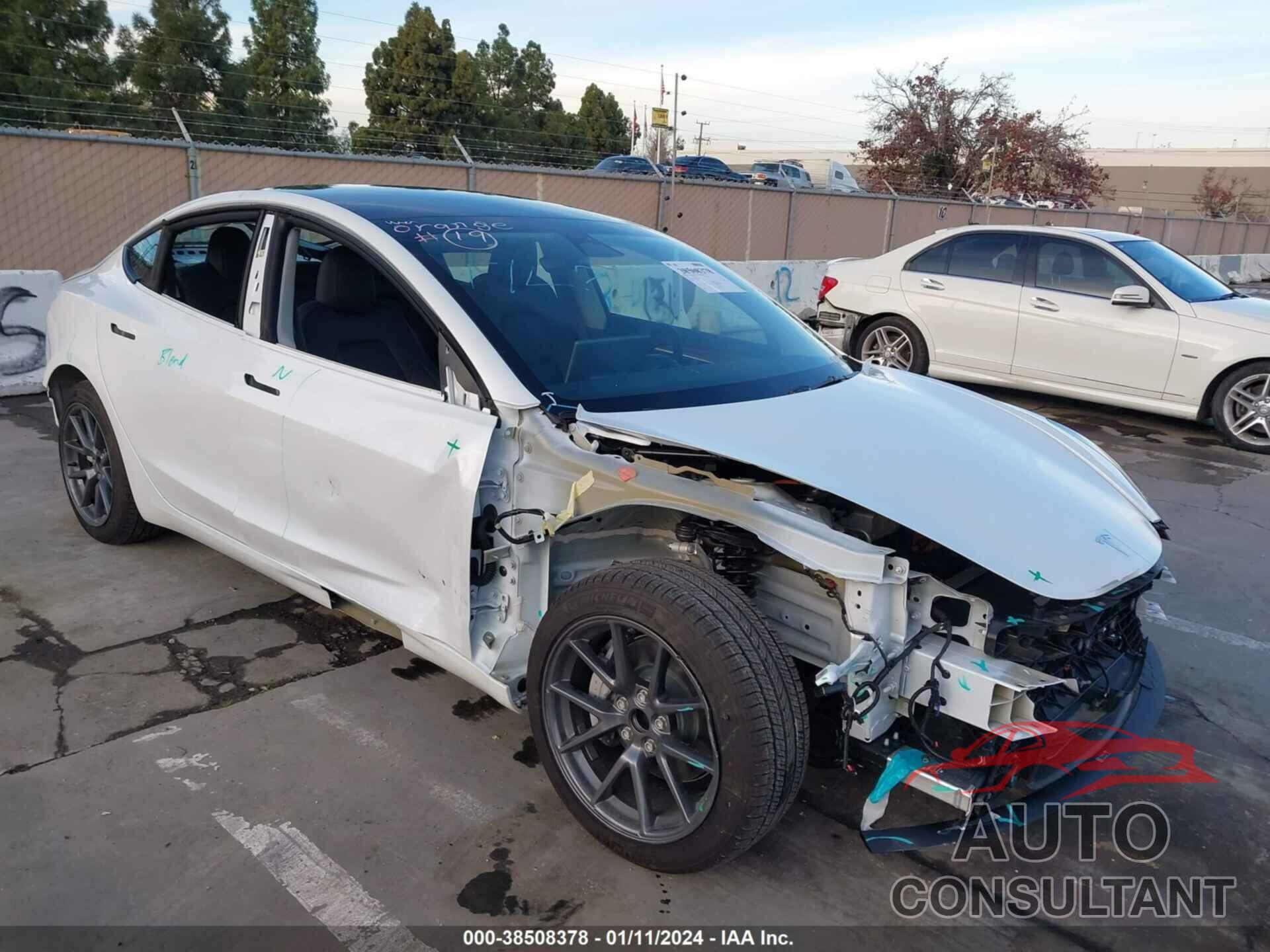 TESLA MODEL 3 2023 - 5YJ3E1EA9PF618807