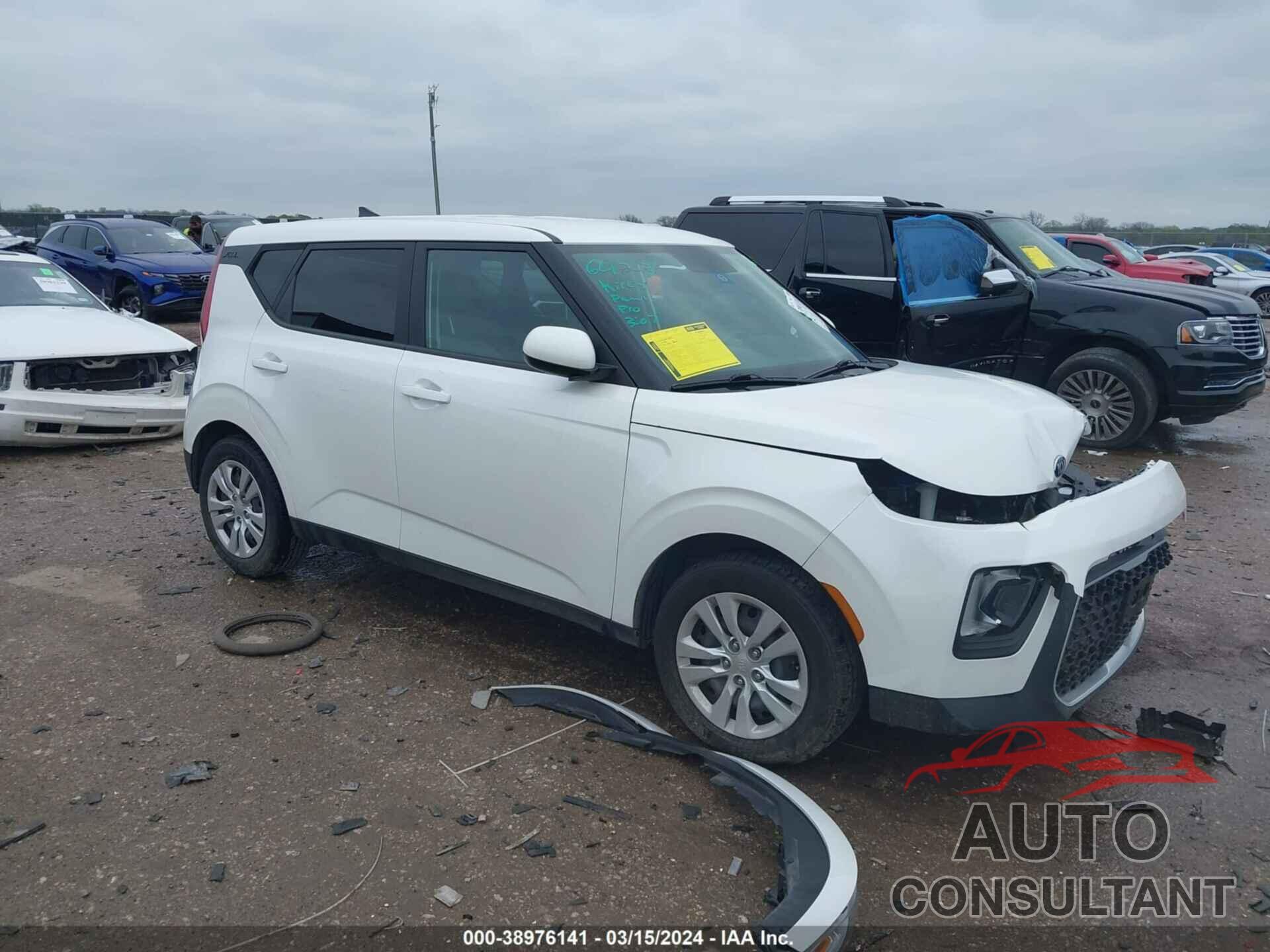 KIA SOUL 2021 - KNDJ23AU3M7774516