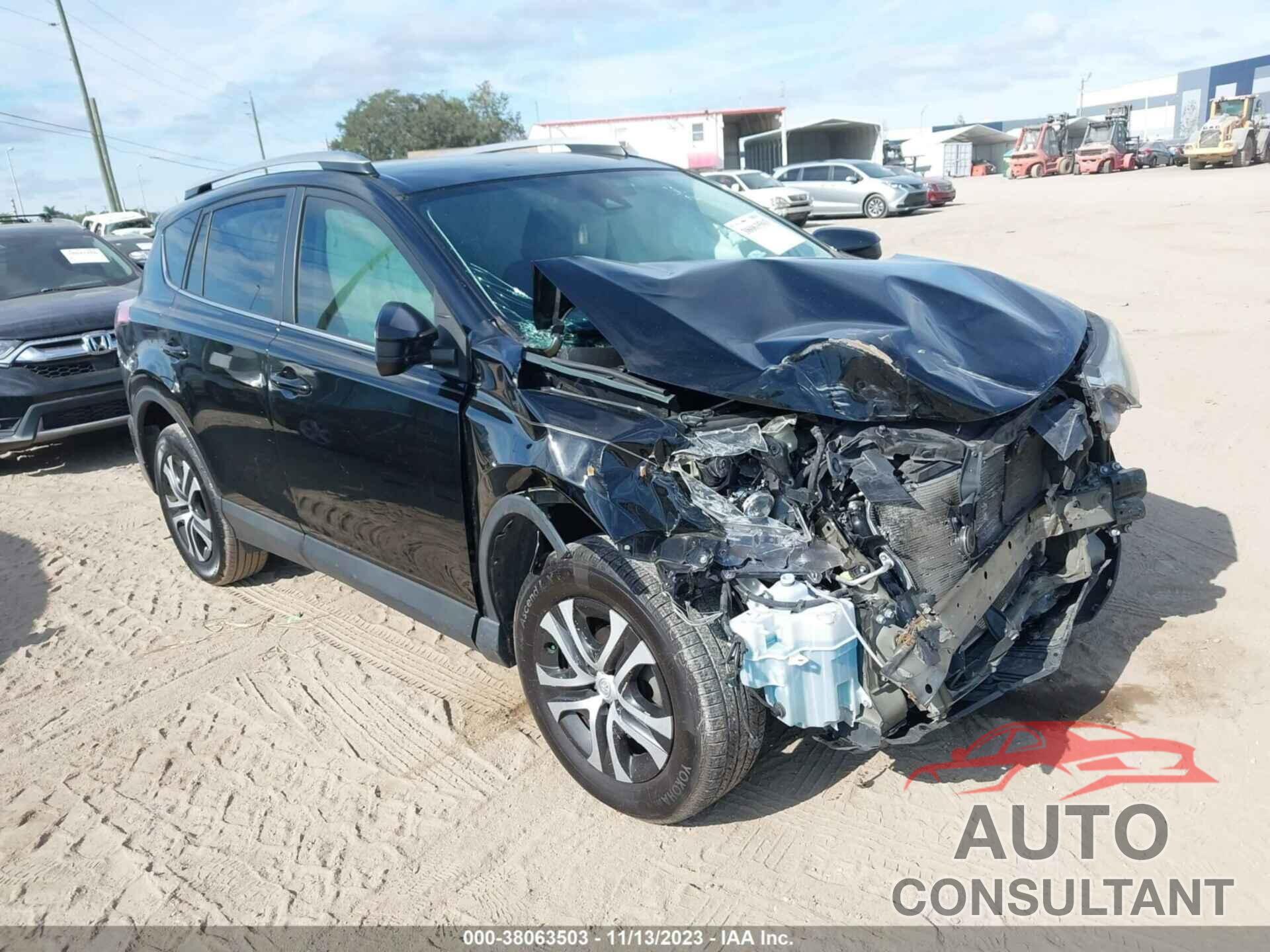 TOYOTA RAV4 2018 - 2T3ZFREV3JW440130