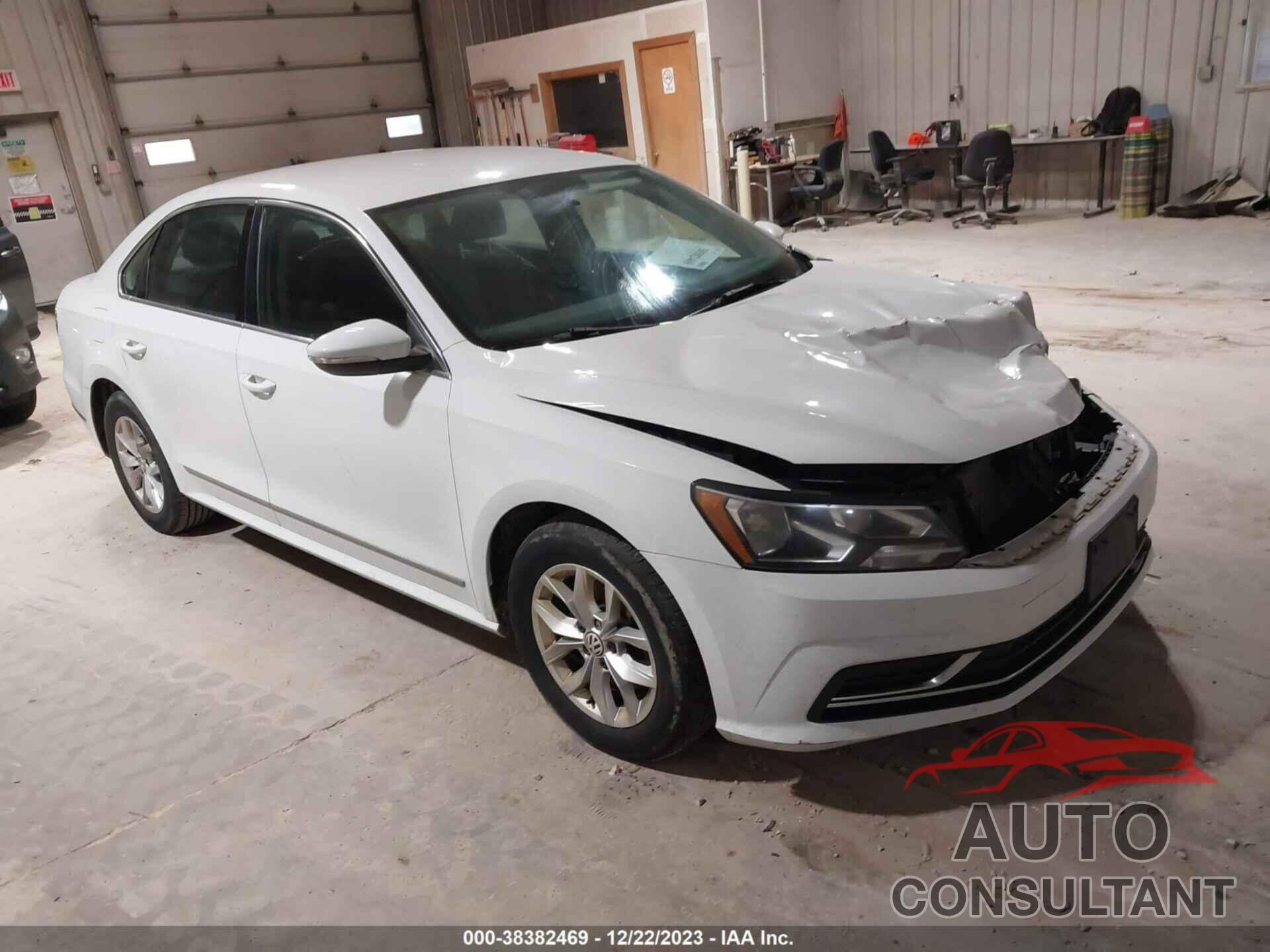 VOLKSWAGEN PASSAT 2016 - 1VWAT7A31GC057178
