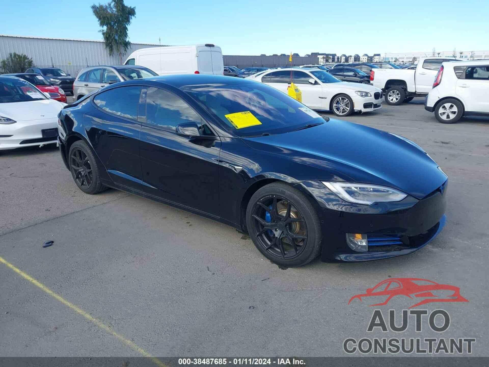 TESLA MODEL S 2017 - 5YJSA1E23HF185860