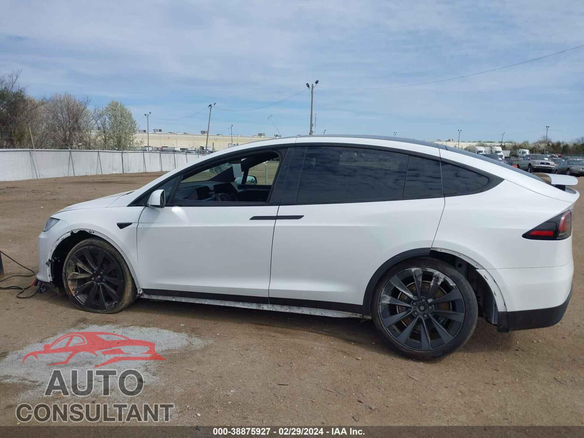 TESLA MODEL X 2022 - 7SAXCBE64NF360320