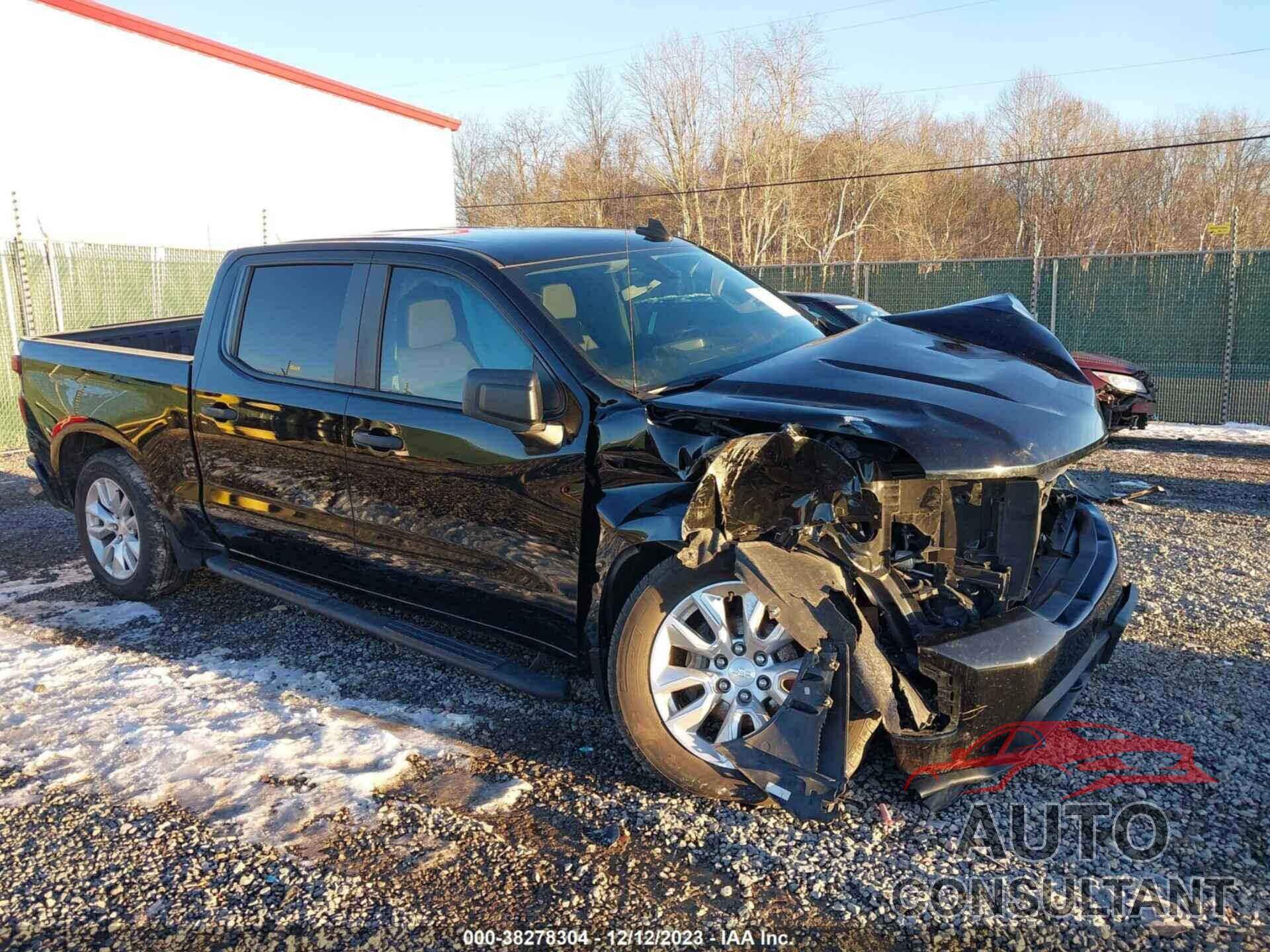 CHEVROLET SILVERADO 1500 2019 - 1GCUYBEF1KZ311311