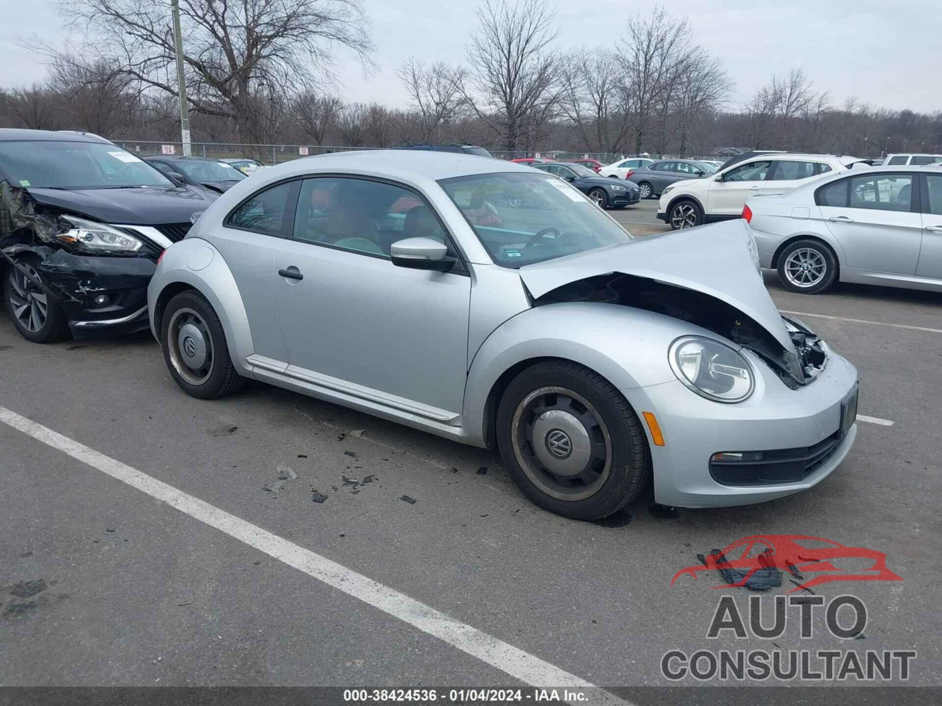VOLKSWAGEN BEETLE 2015 - 3VWF17AT3FM652705