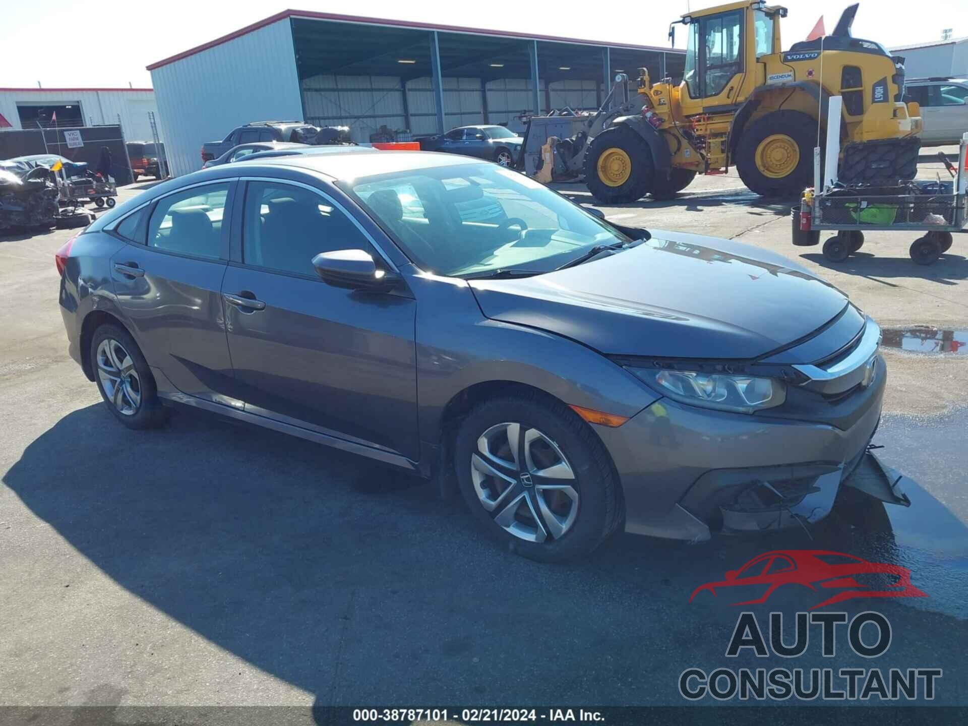 HONDA CIVIC 2018 - 2HGFC2F55JH585947