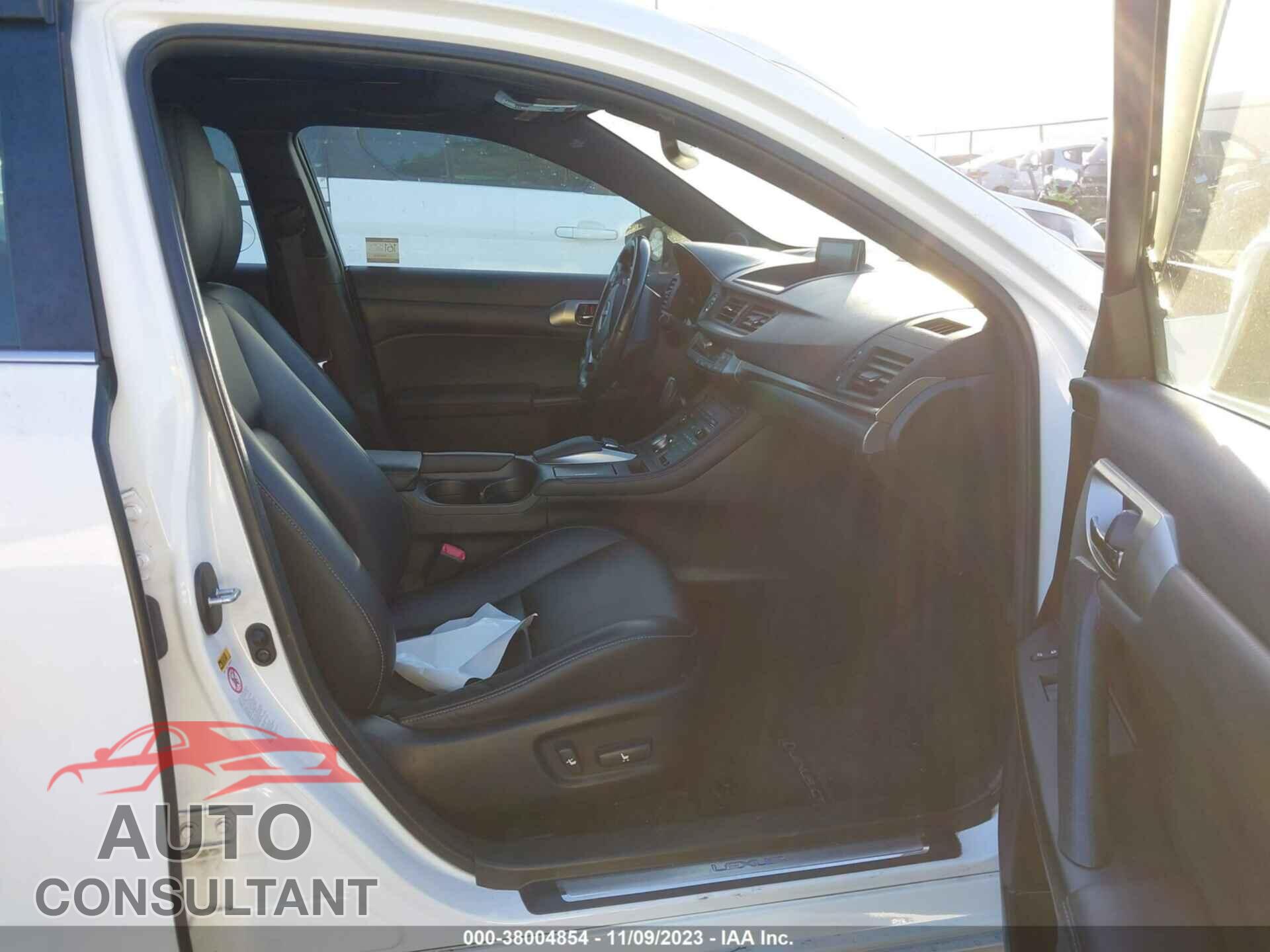 LEXUS CT 200H 2015 - JTHKD5BH8F2248554
