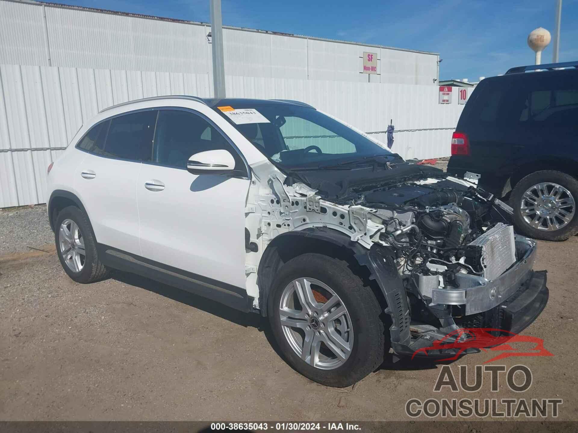 MERCEDES-BENZ GLA 250 2023 - W1N4N4GB9PJ523998