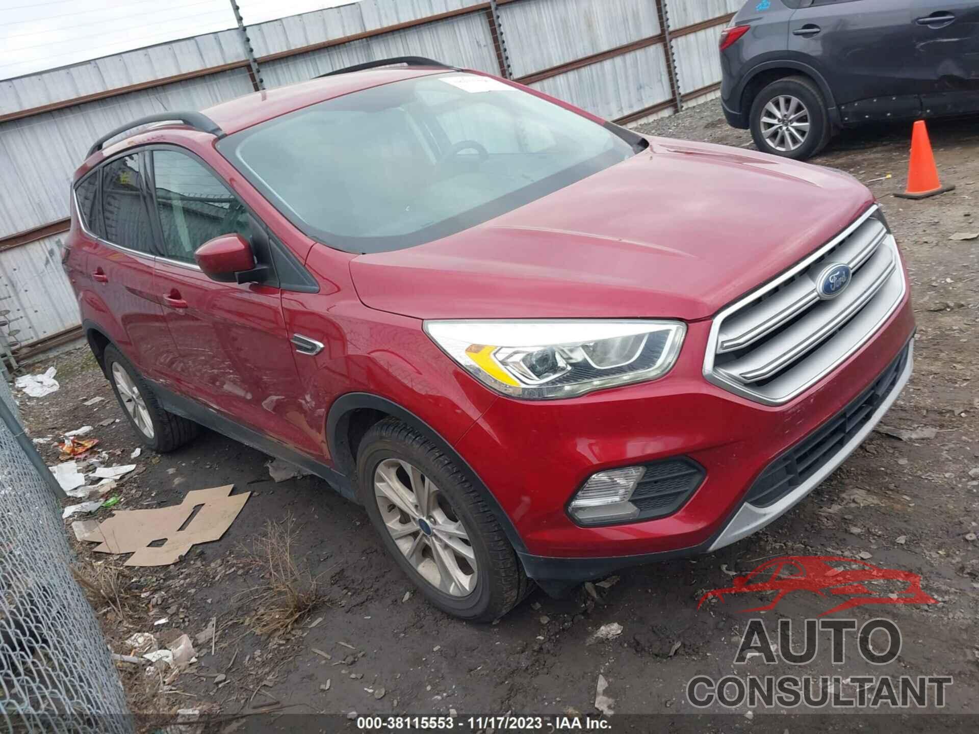 FORD ESCAPE 2017 - 1FMCU0GD4HUF05159