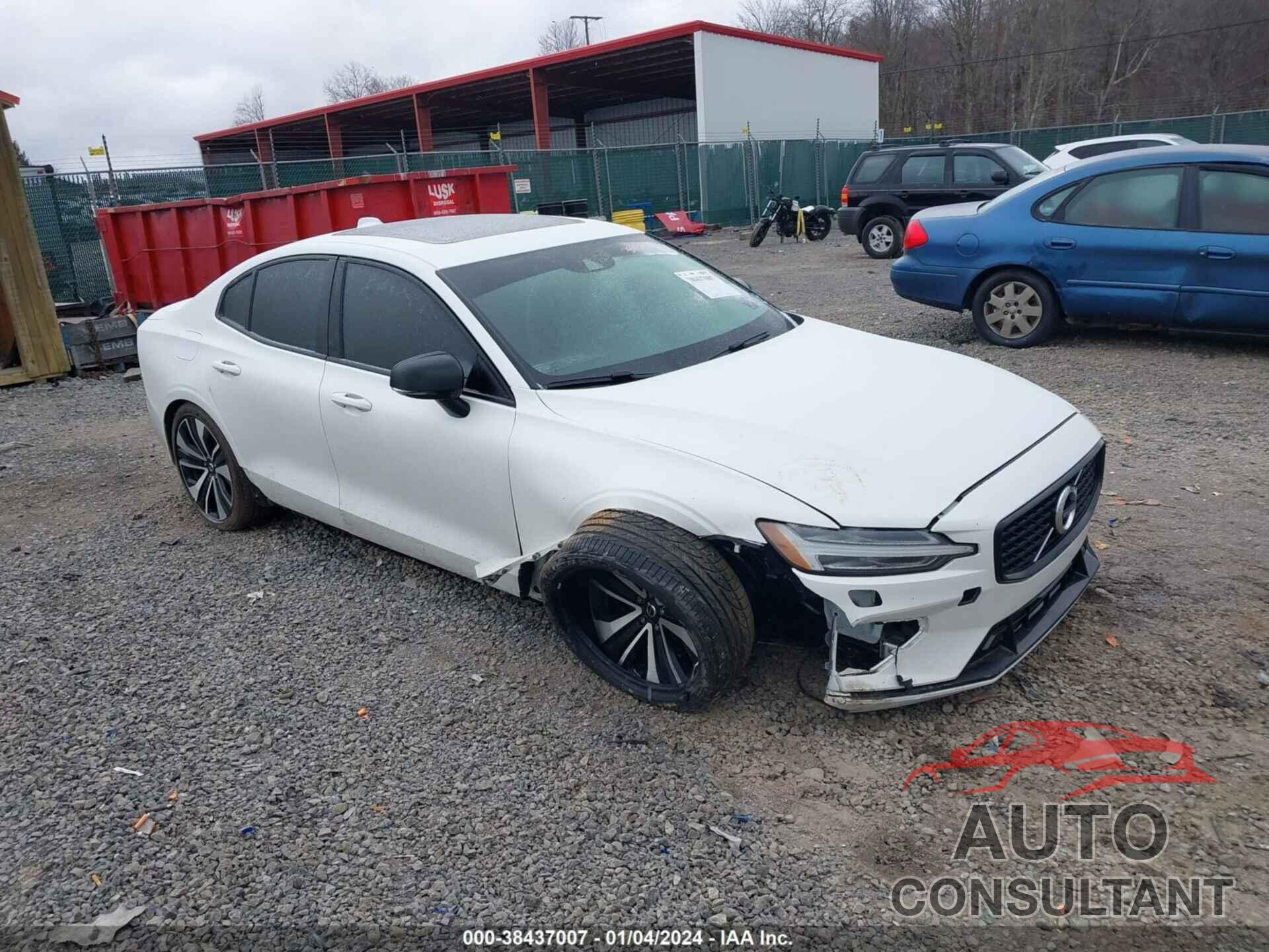 VOLVO S60 2022 - 7JRL12TZ8NG154133