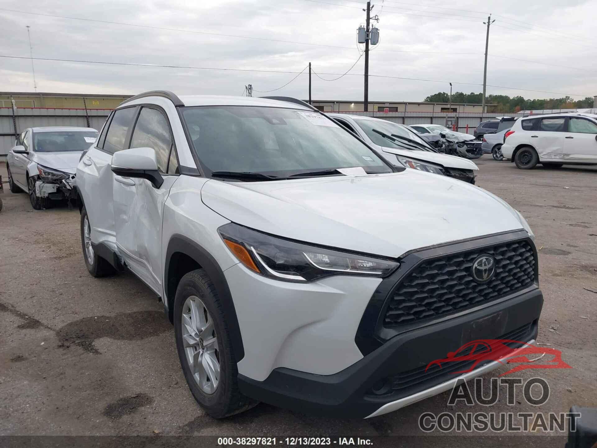TOYOTA COROLLA CROSS 2022 - 7MUCAAAG7NV011728