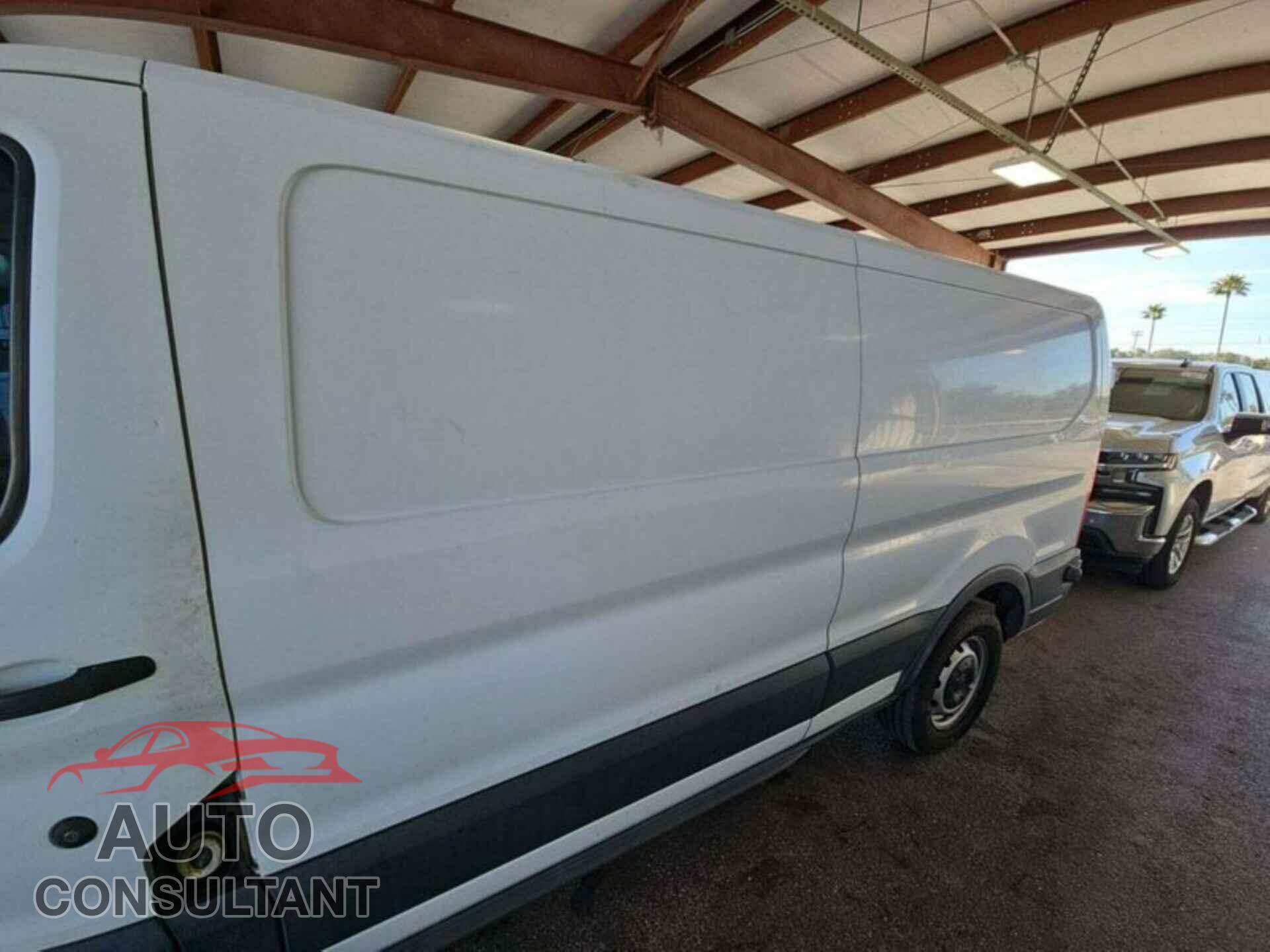 FORD TRANSIT 2015 - 1FTNE2YM7FKA84762