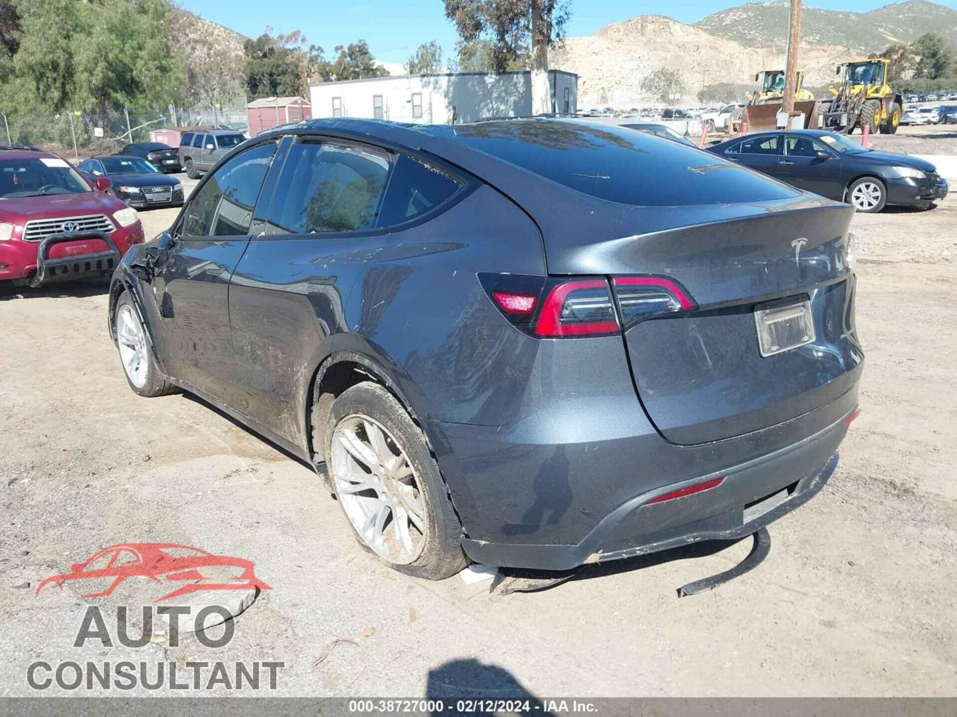 TESLA MODEL Y 2023 - 7SAYGDEEXPA033741