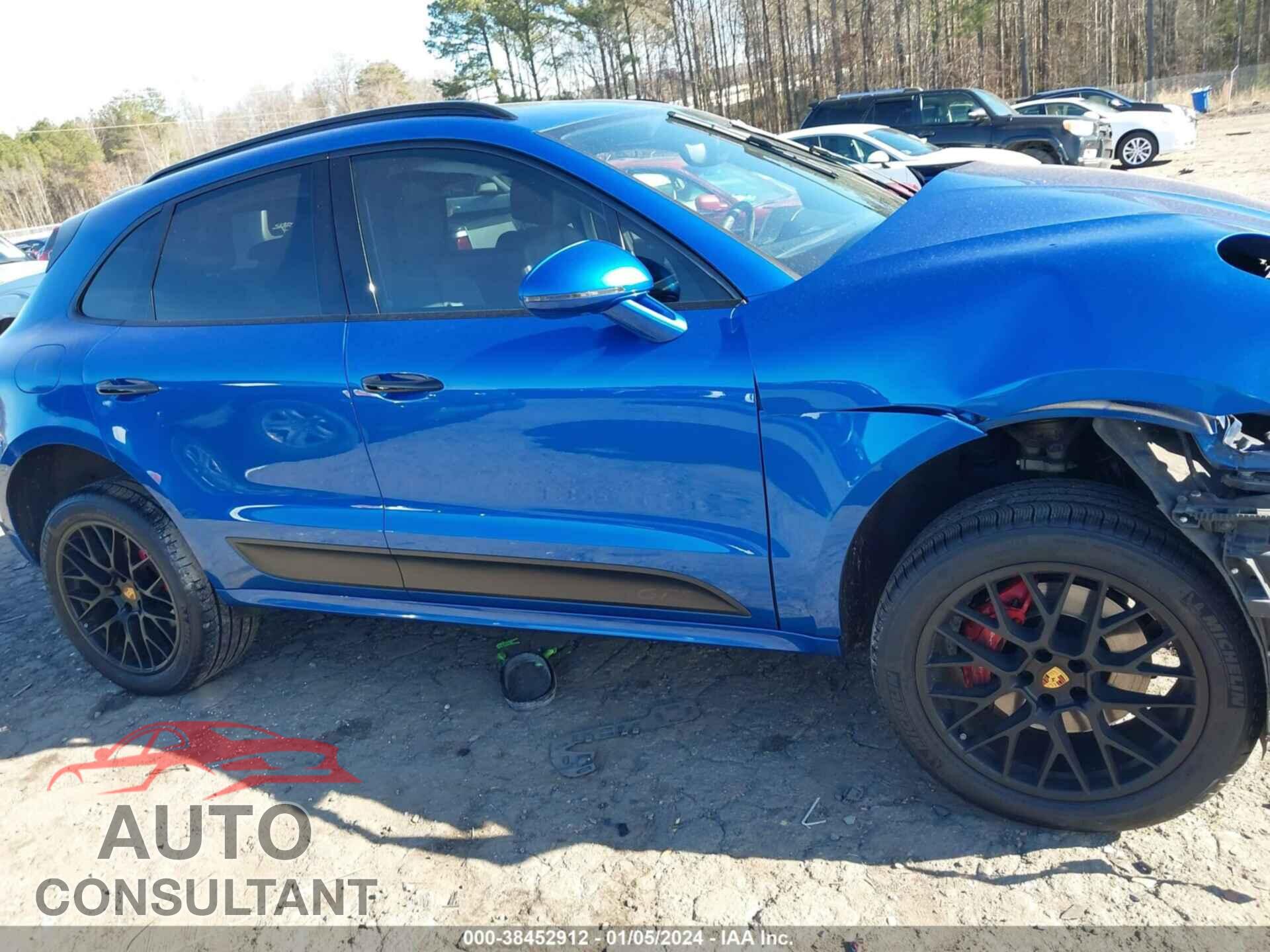 PORSCHE MACAN 2017 - WP1AG2A54HLB53771