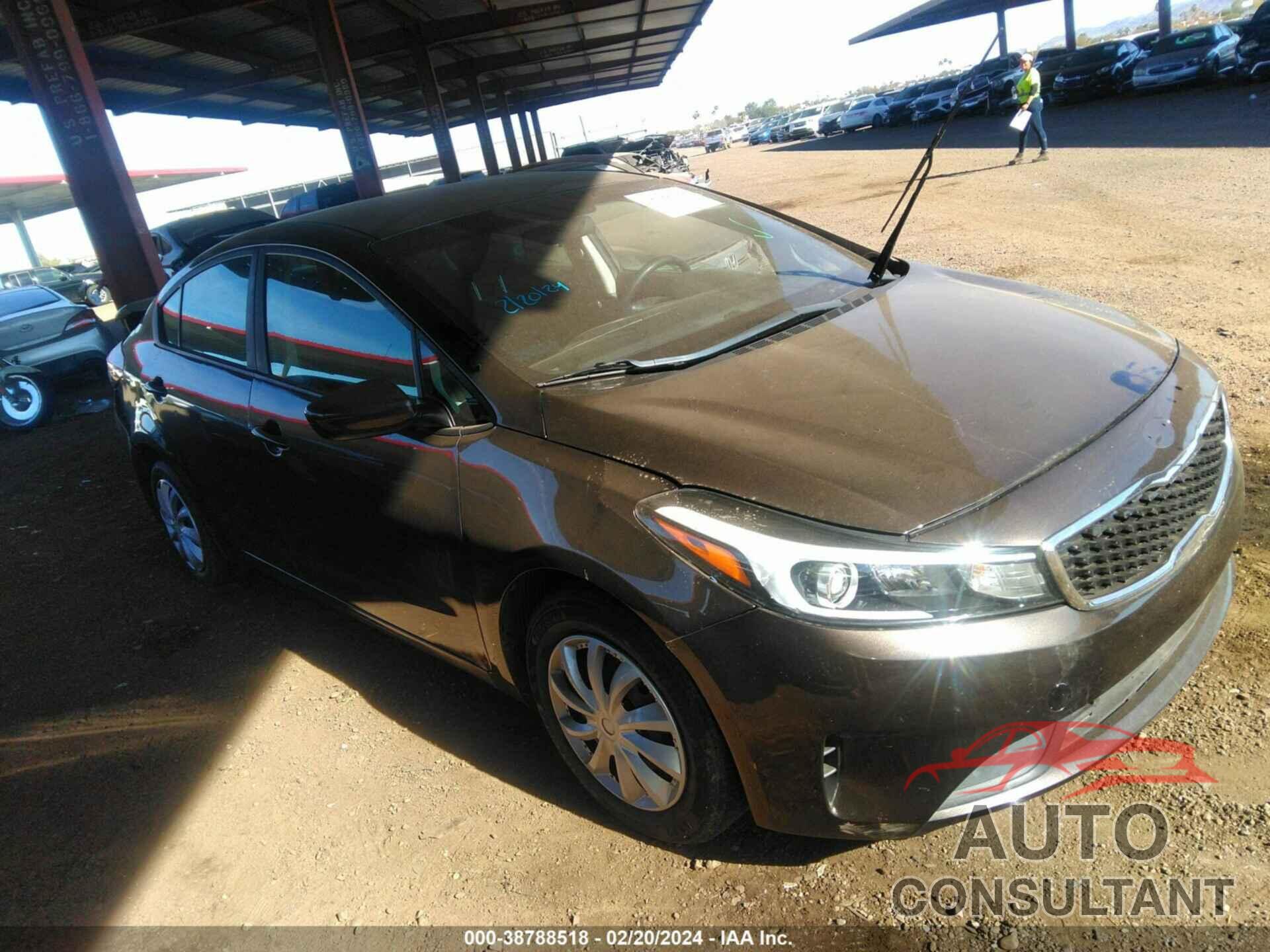 KIA FORTE 2018 - 3KPFK4A78JE201953