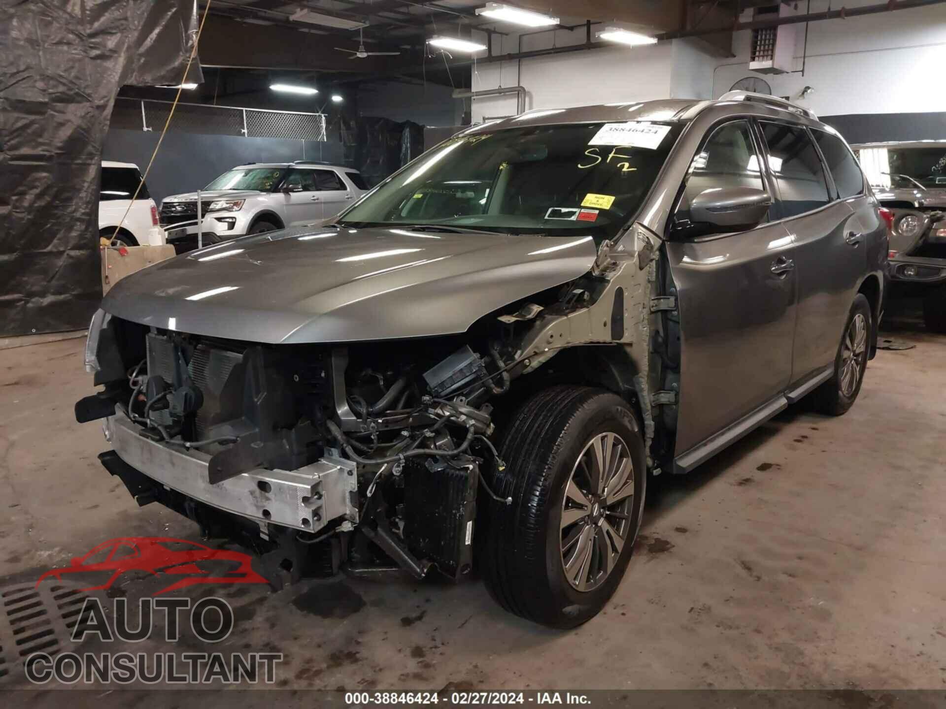 NISSAN PATHFINDER 2017 - 5N1DR2MM4HC657342