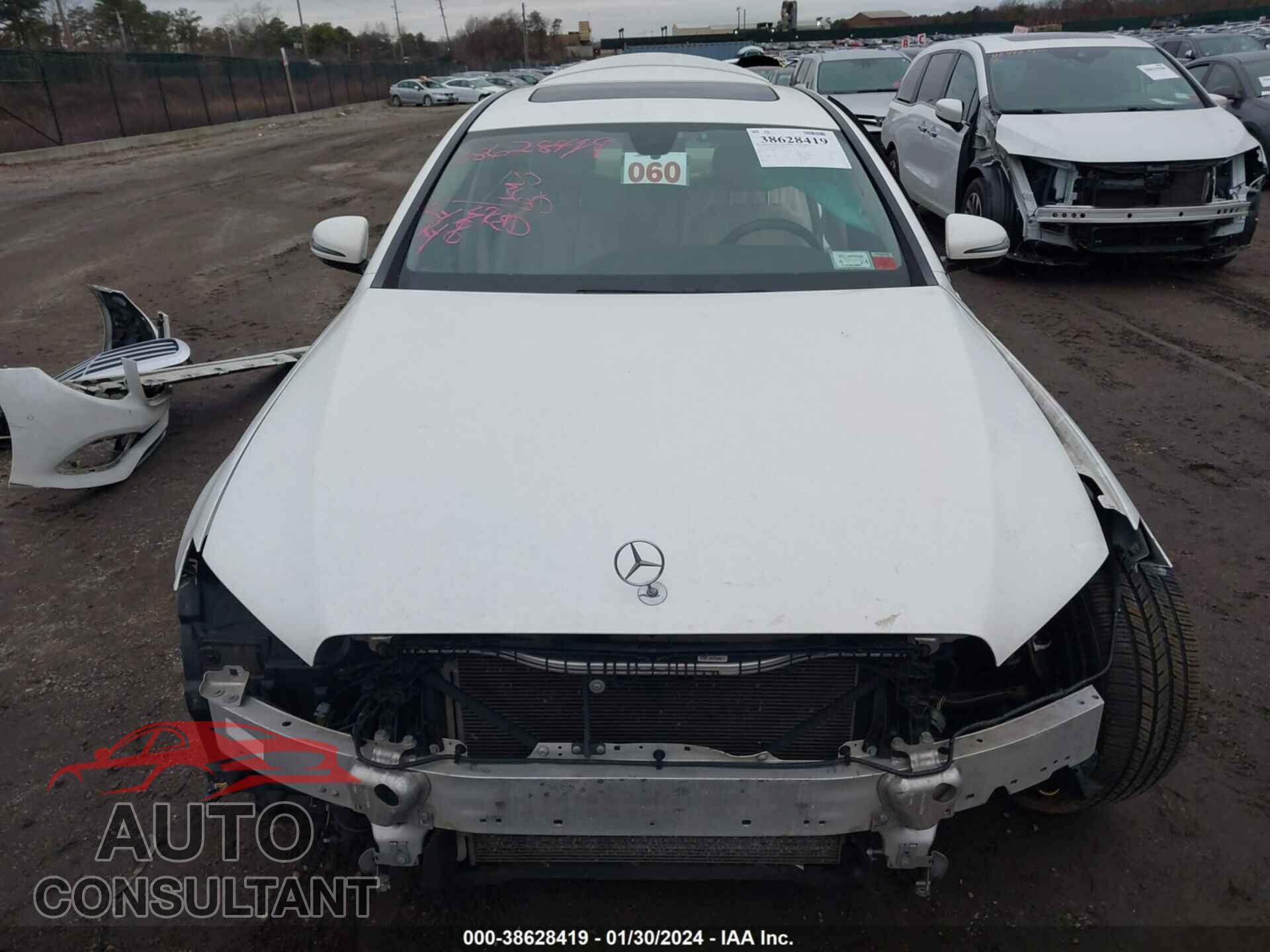 MERCEDES-BENZ E 300 2017 - WDDZF4KB8HA143527
