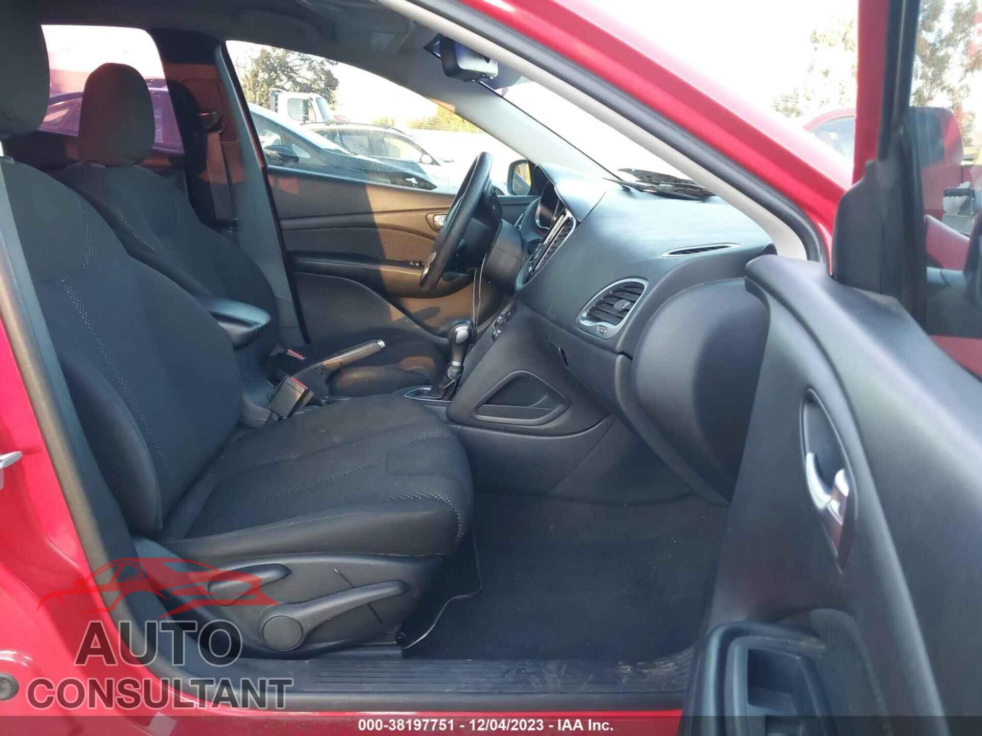 DODGE DART 2016 - 1C3CDFAA5GD704455