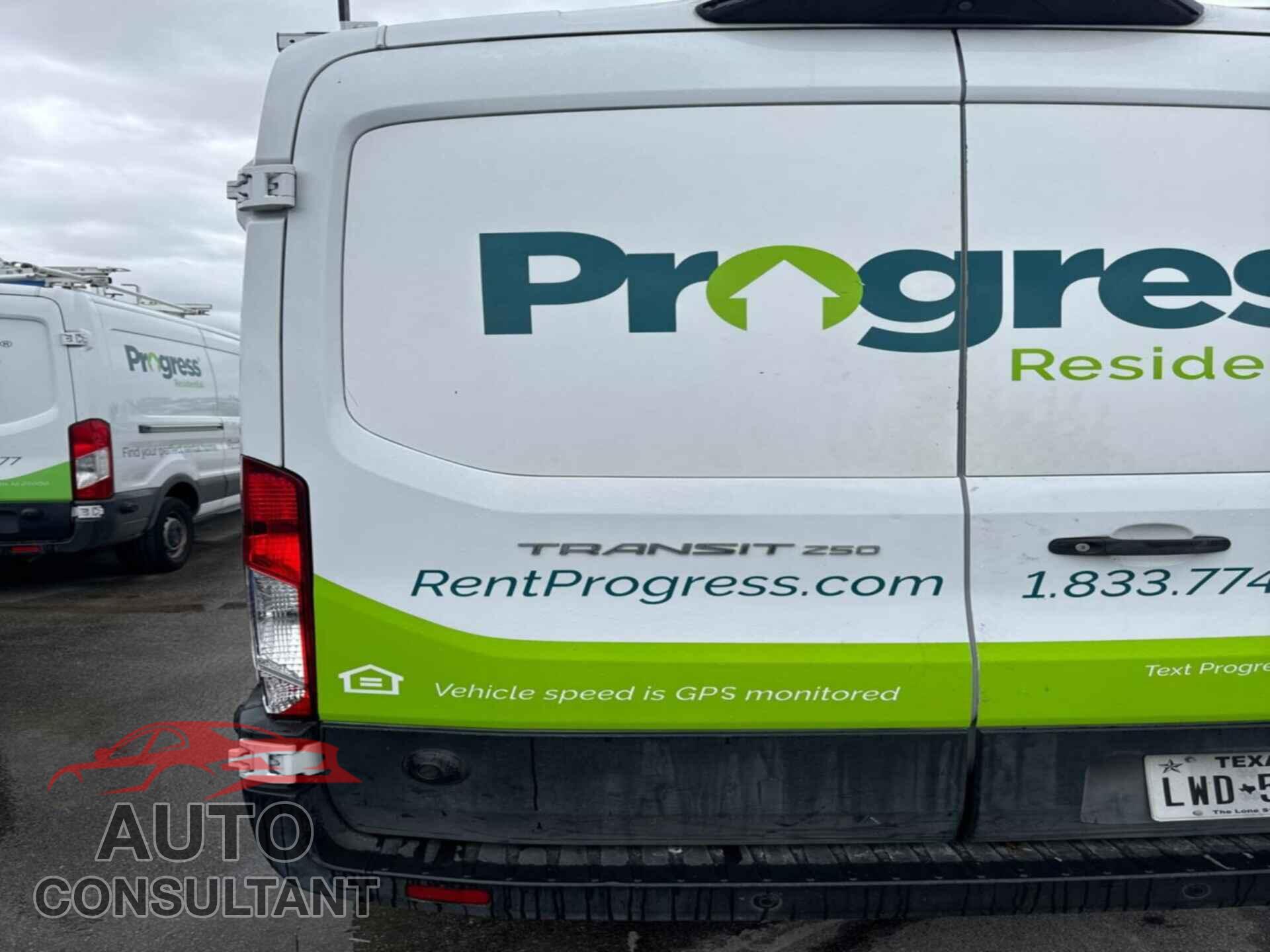 FORD TRANSIT 2019 - 1FTYR2CM0KKA45918