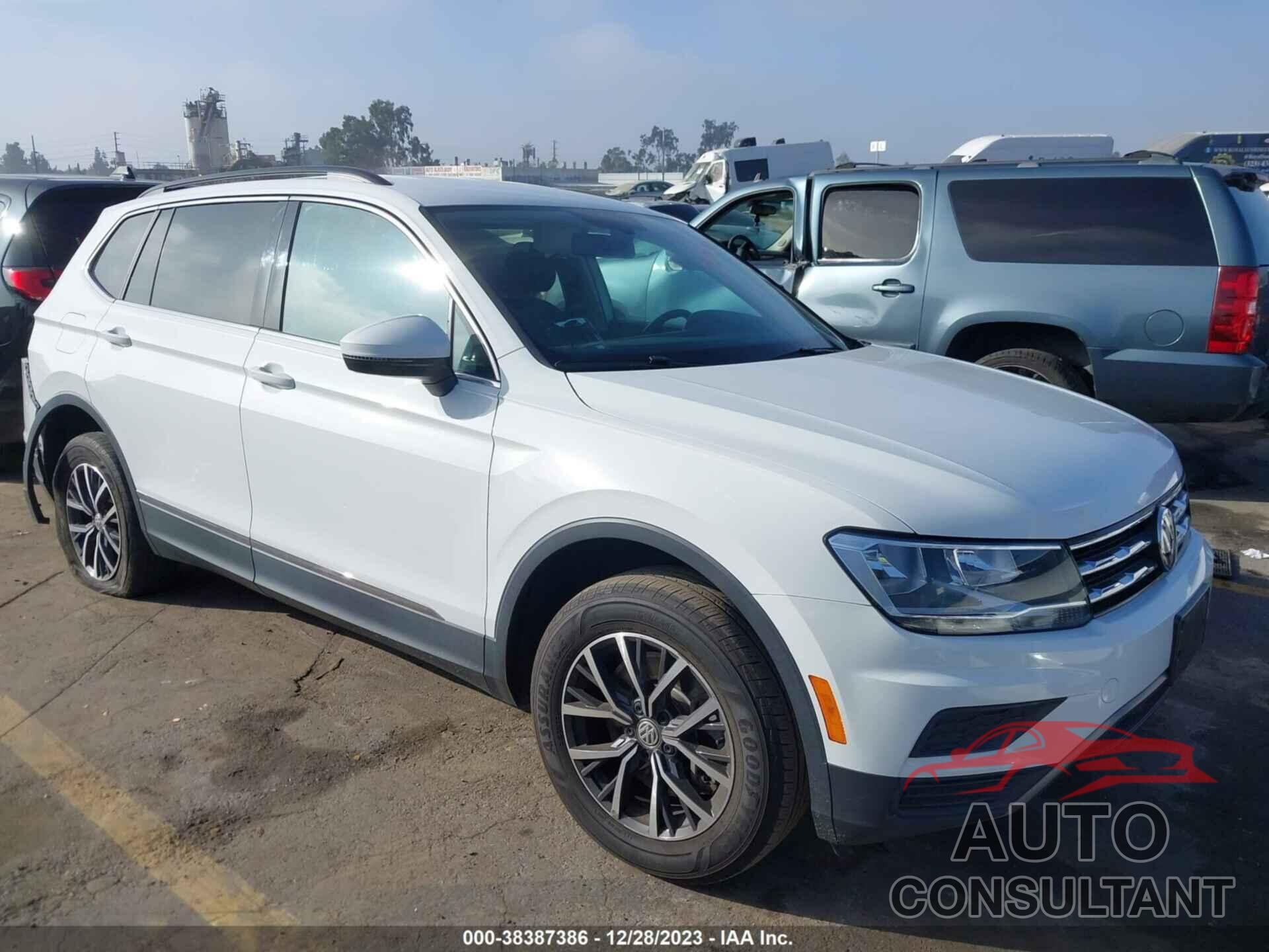 VOLKSWAGEN TIGUAN 2020 - 3VV3B7AXXLM073679