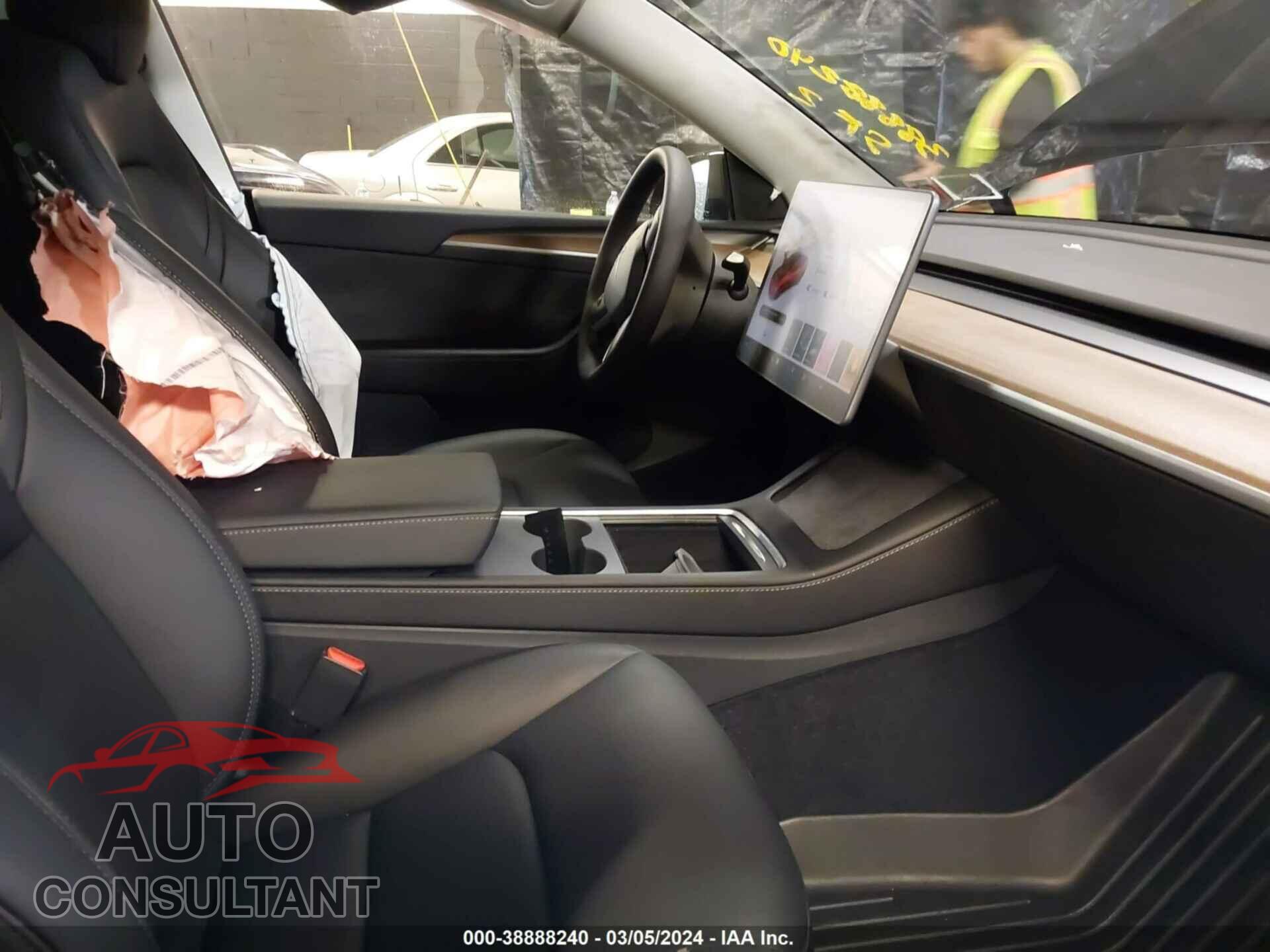 TESLA MODEL Y 2023 - 7SAYGDEEXPF917410