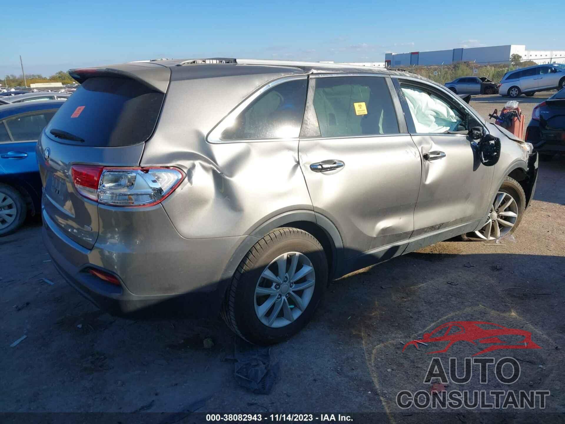 KIA SORENTO 2016 - 5XYPG4A31GG136040