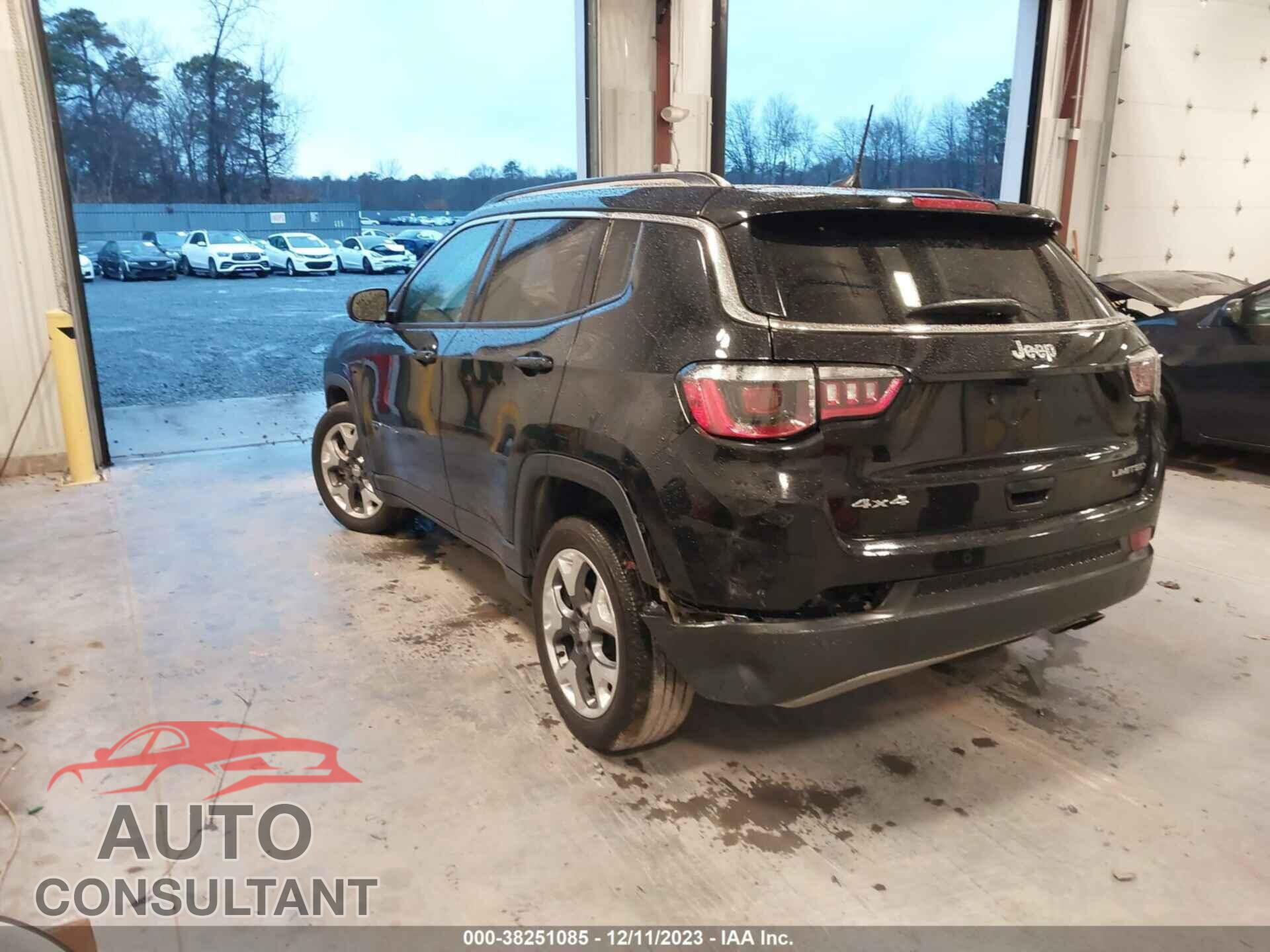 JEEP COMPASS 2021 - 3C4NJDCB1MT576812