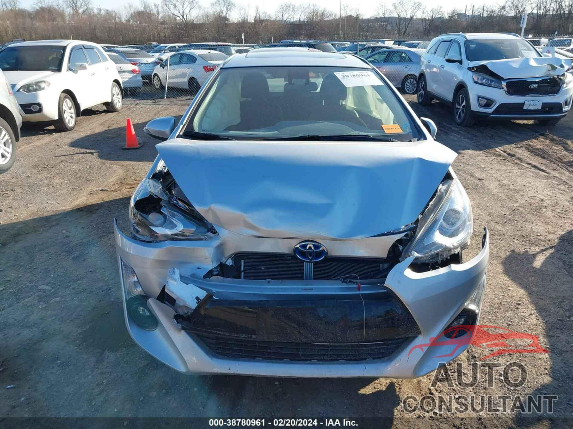 TOYOTA PRIUS C 2016 - JTDKDTB30G1137515