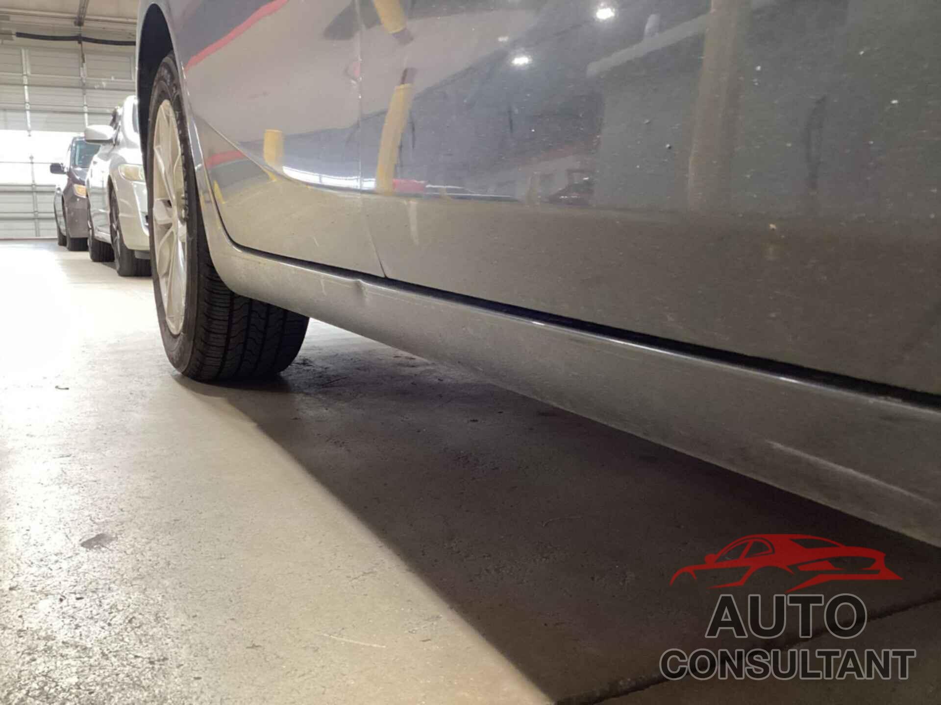 CHEVROLET MALIBU 2019 - 1G1ZD5ST7KF135548