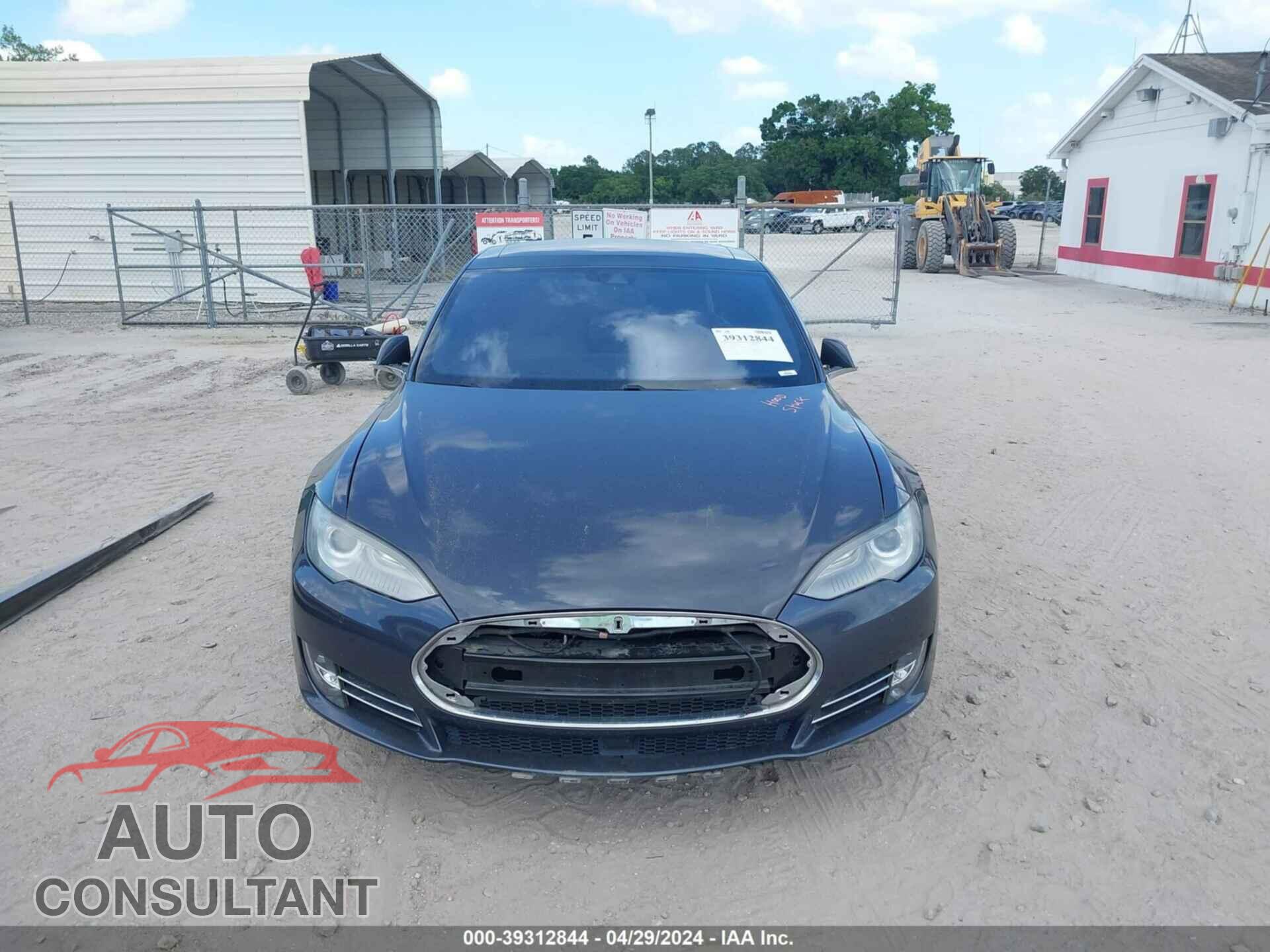 TESLA MODEL S 2016 - 5YJSA1E40GF128645