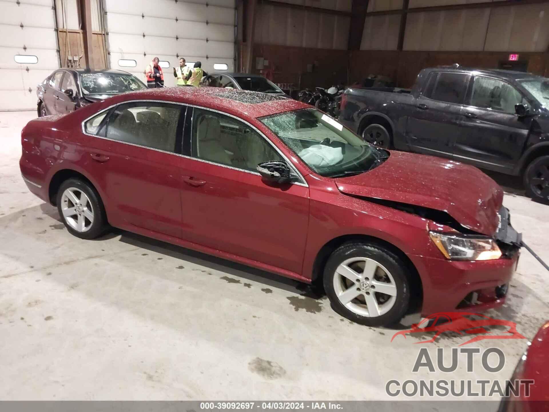 VOLKSWAGEN PASSAT 2018 - 1VWBA7A33JC003589