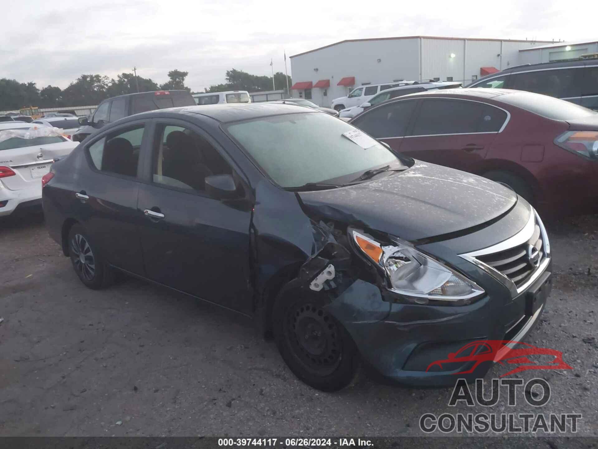 NISSAN VERSA 2016 - 3N1CN7AP3GL846741